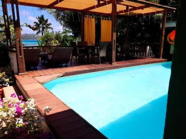 Pool view in Sea View Lodge