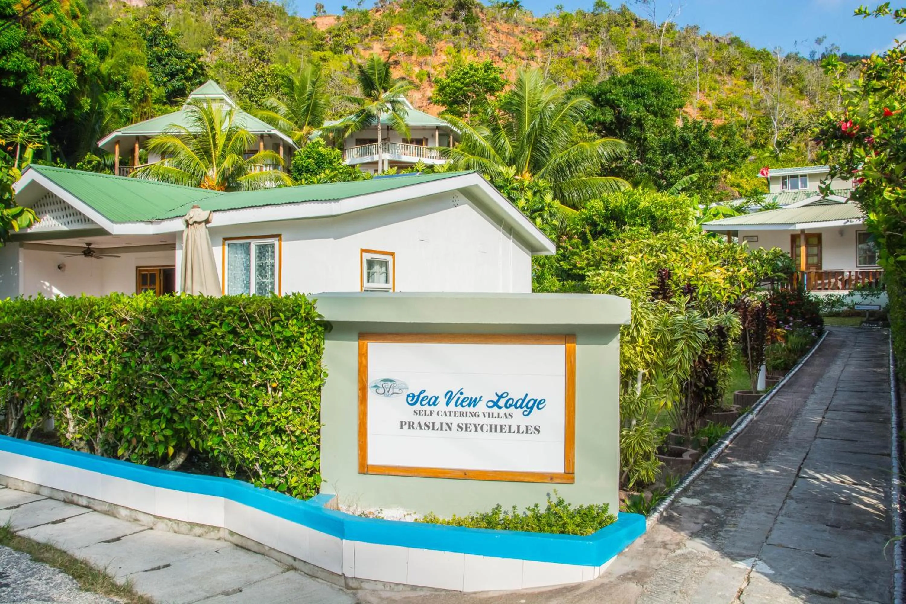 Facade/entrance in Sea View Lodge