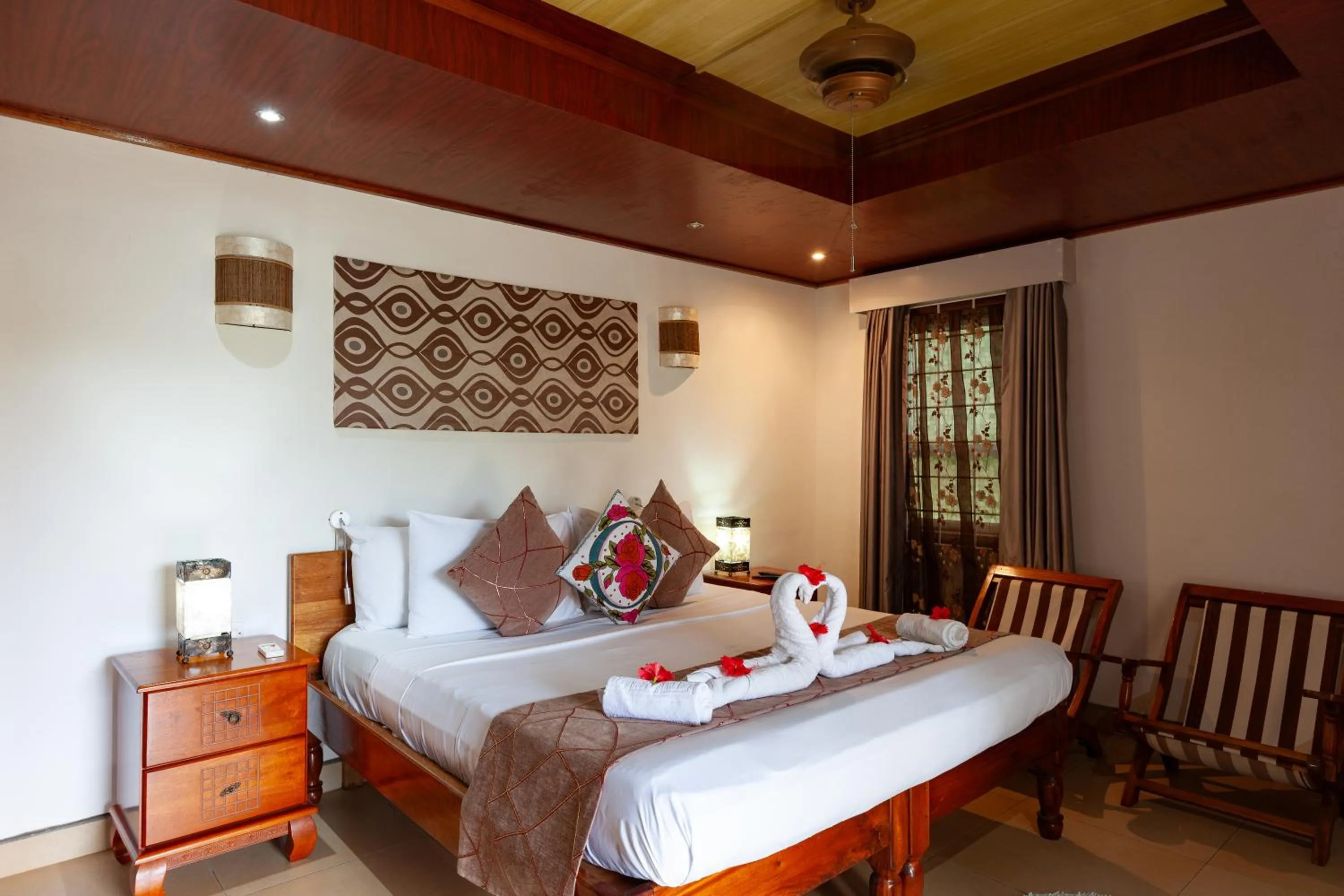 Bed in Sea View Lodge