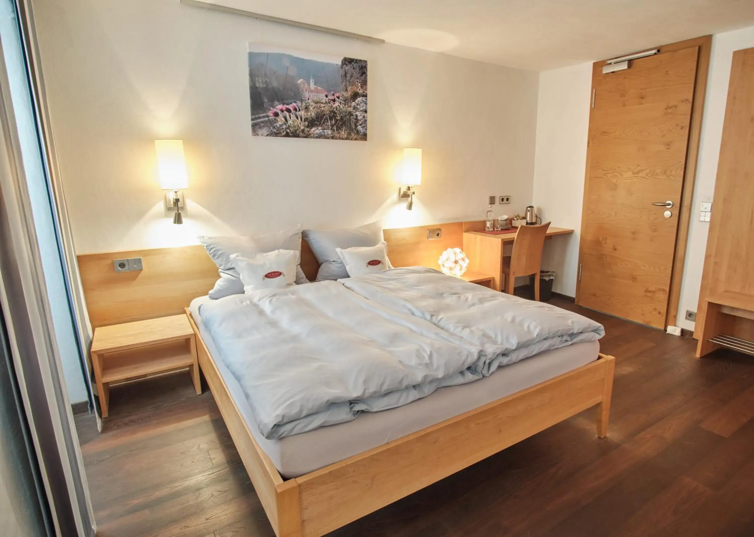 Double Room - single occupancy in Turmhotel zum Erasmus Double Room - single occupancy in Turmhotel zum Erasmus