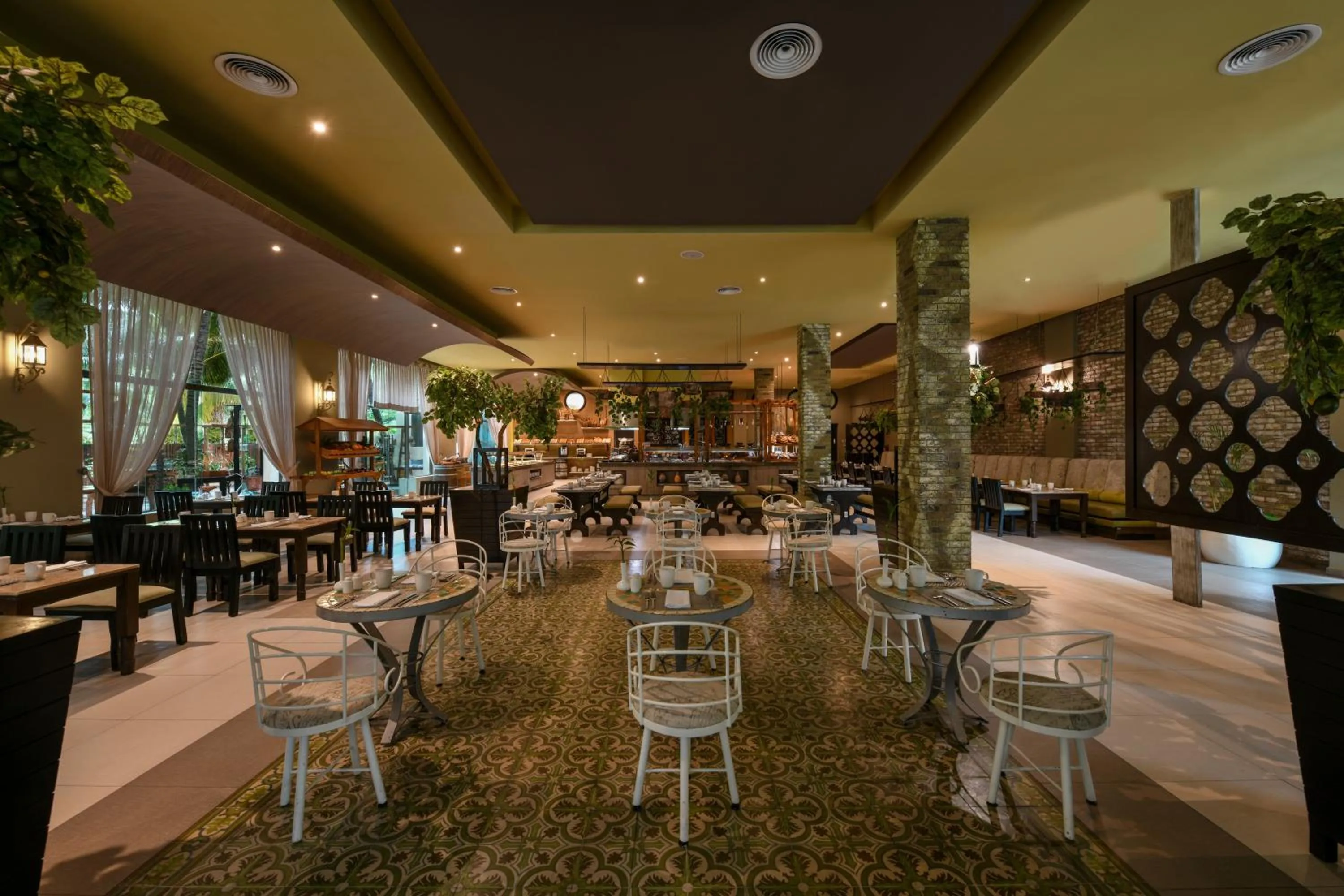 Restaurant/places to eat in El Dorado Seaside Suites Oceanfront, Catamarán, Ecoturistic Ranch, All & More Inclusive - Adults Only