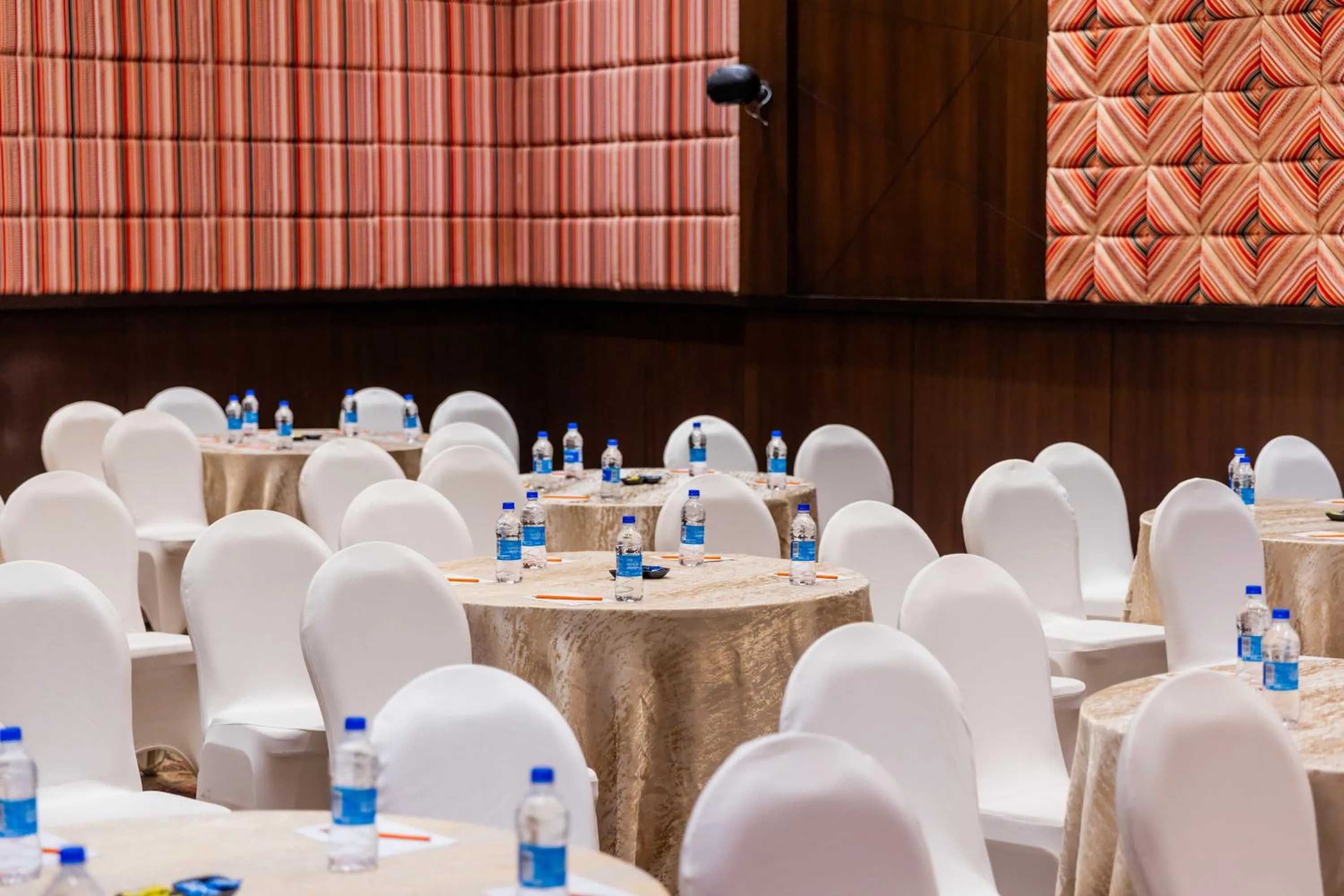 Banquet/Function facilities in Zone Connect by The Park Coimbatore