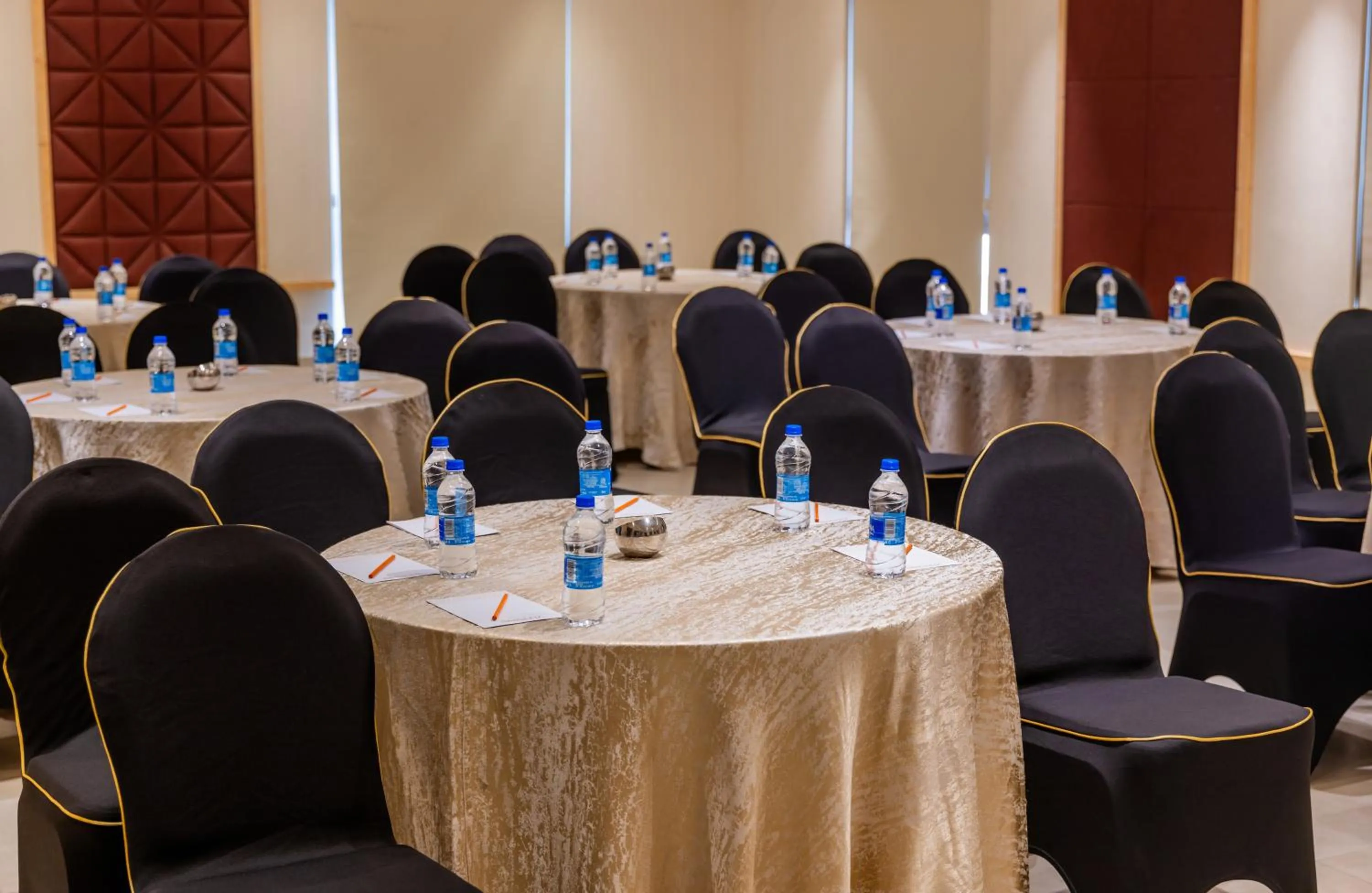Banquet/Function facilities in Zone Connect by The Park Coimbatore