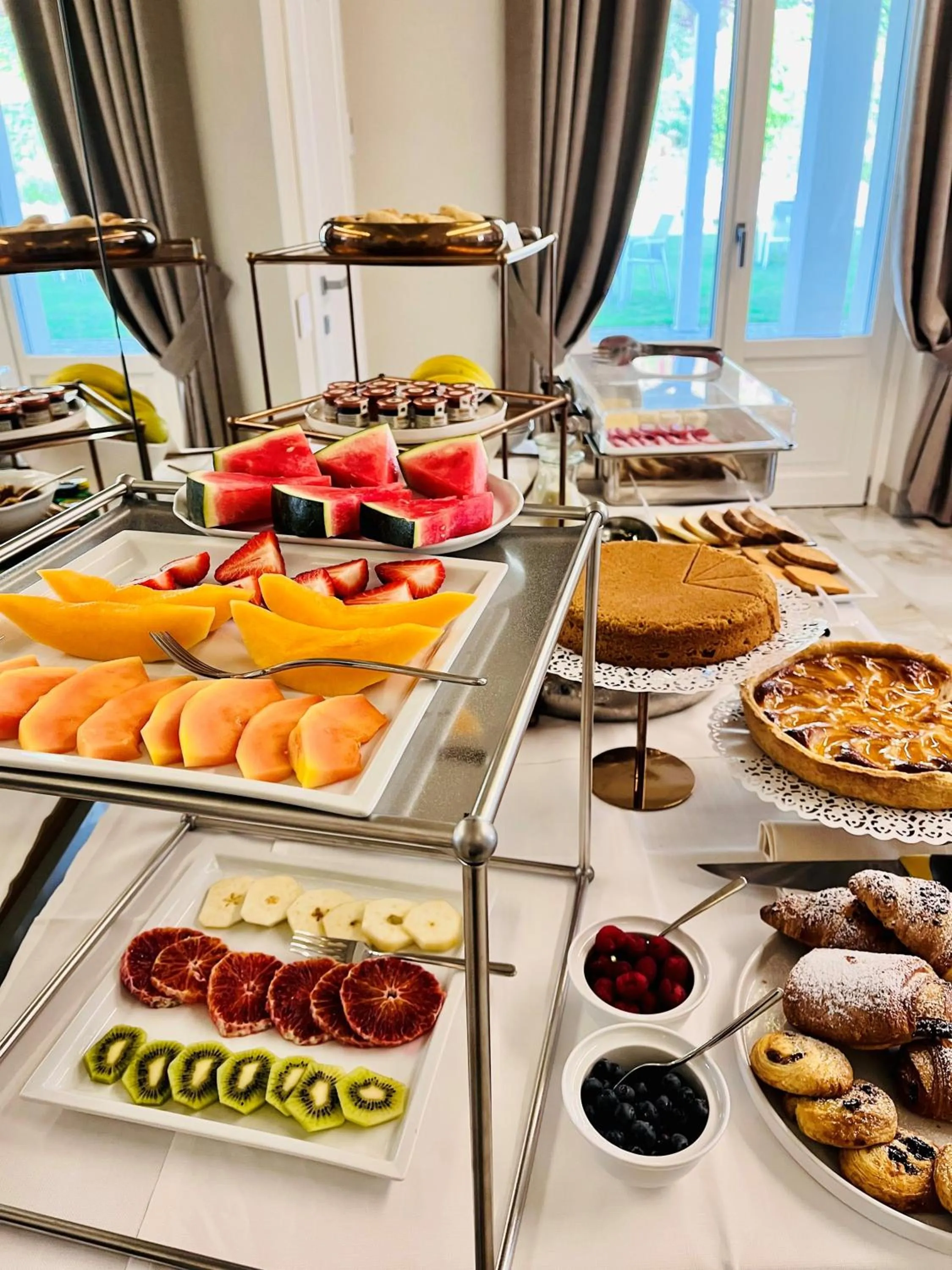 Breakfast in Villa Nonna Cicci Boutique Hotel - SPA