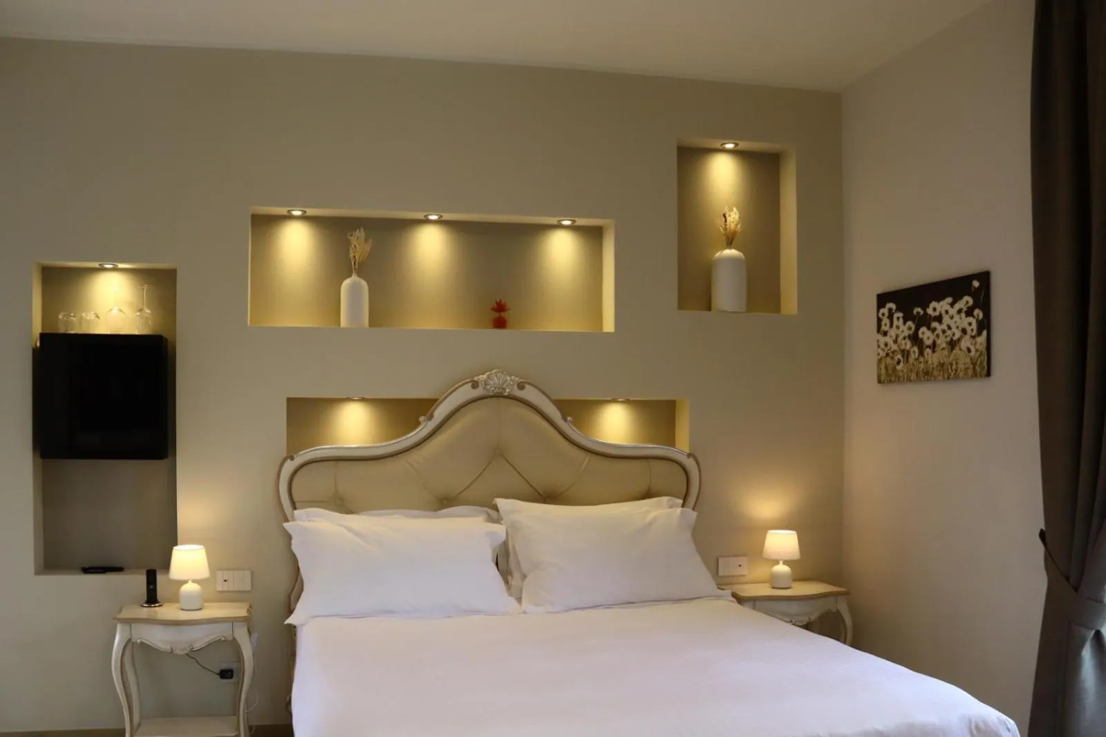 Photo of the whole room in Villa Nonna Cicci Boutique Hotel - SPA