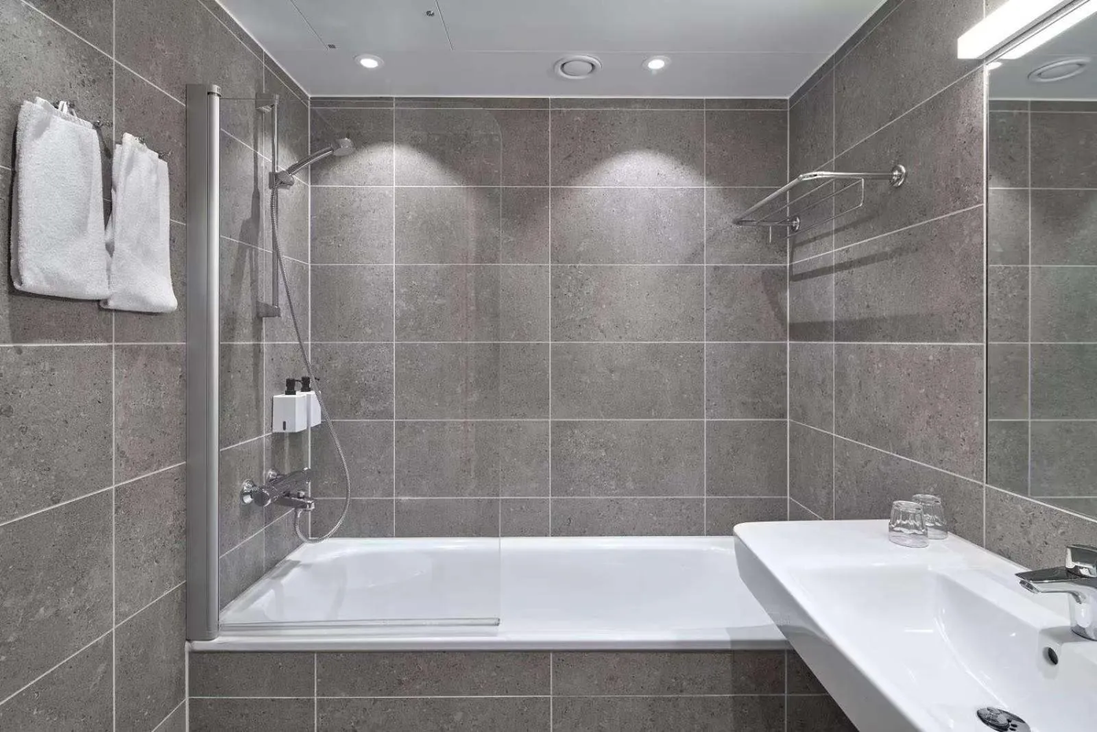 Bathroom in Scandic Kiruna