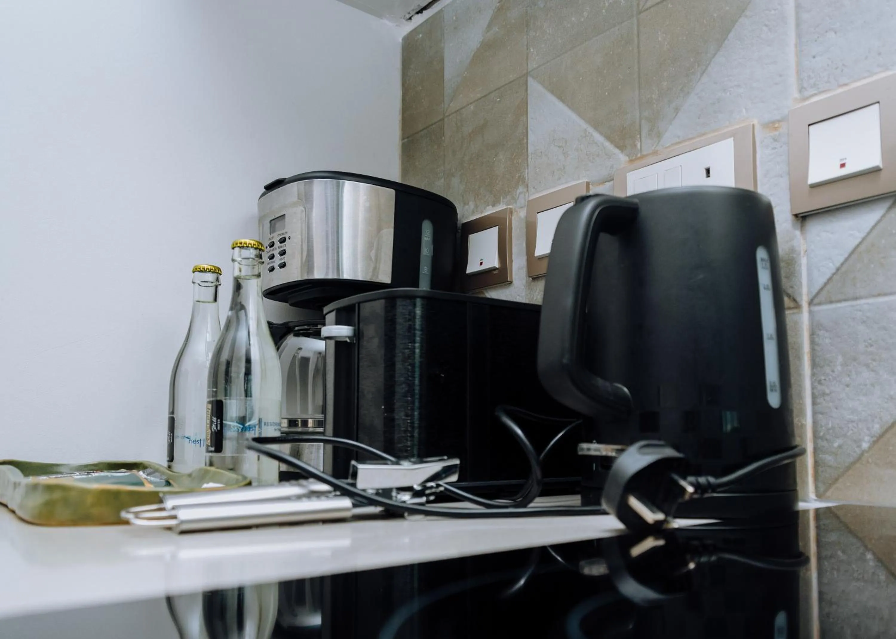 Kitchen or kitchenette in Skynest Residences by CityBlue, Nairobi Westlands