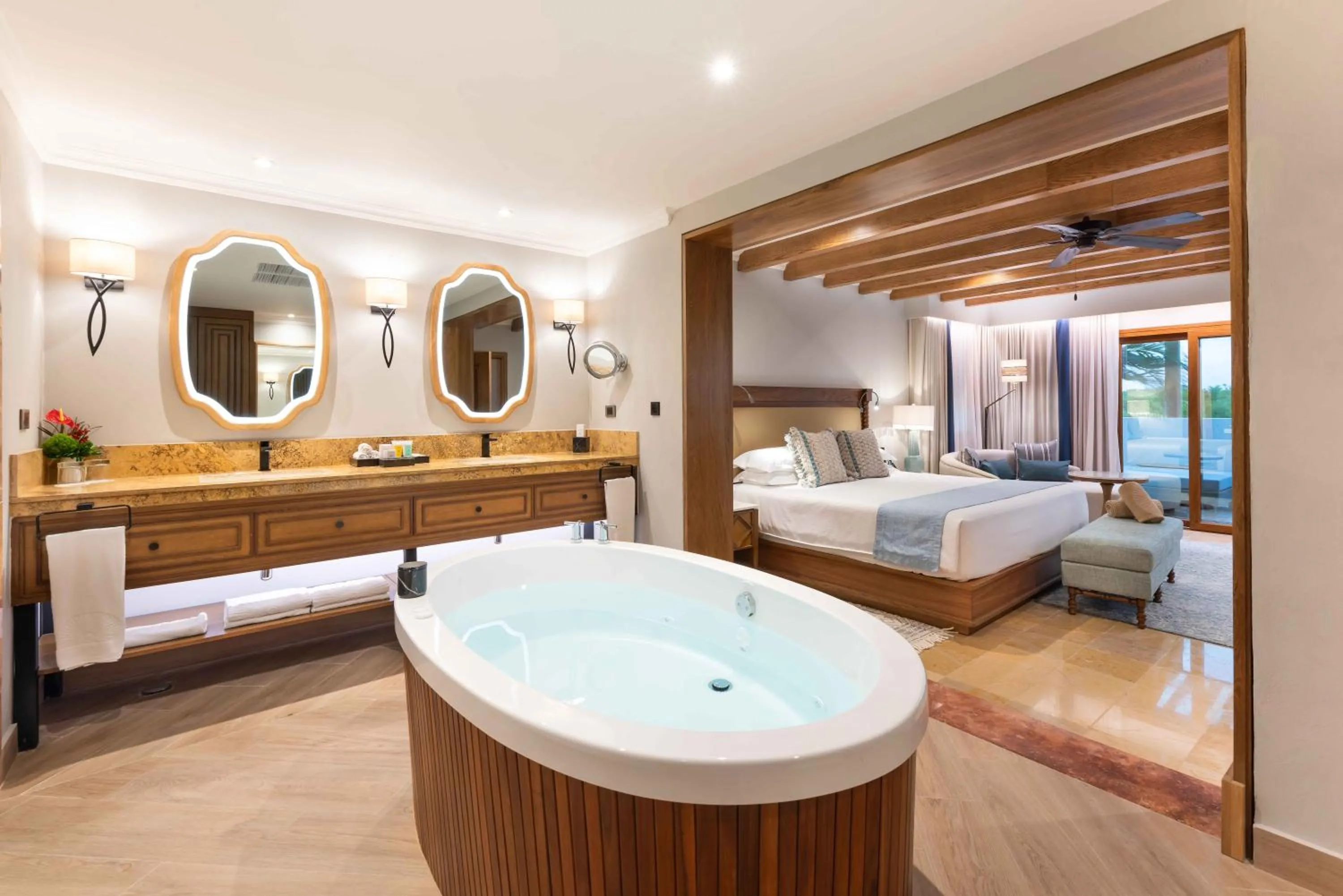 City view, Bed in Valentin Imperial Riviera Maya All Inclusive - Adults Only