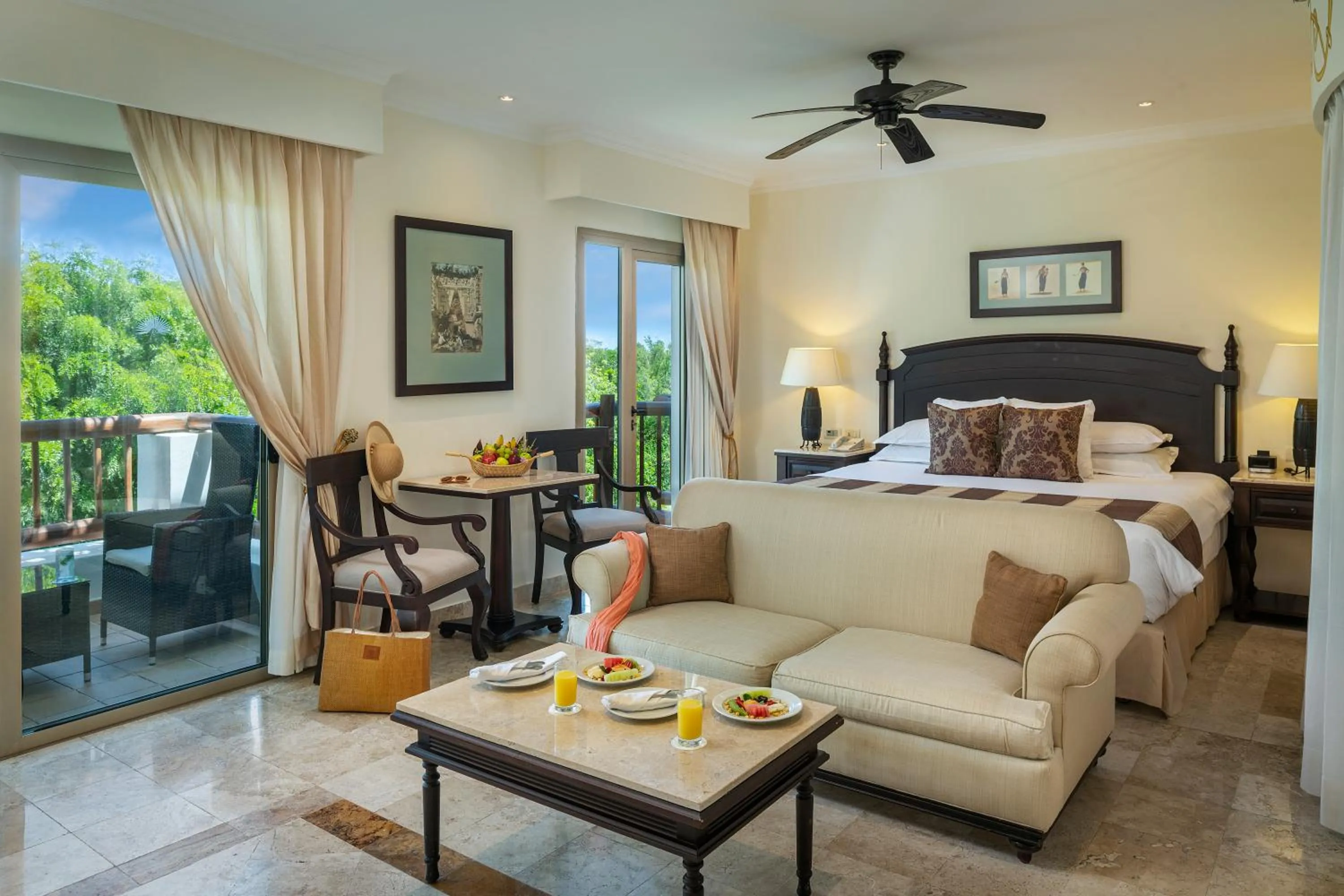 Bed in Valentin Imperial Riviera Maya All Inclusive - Adults Only