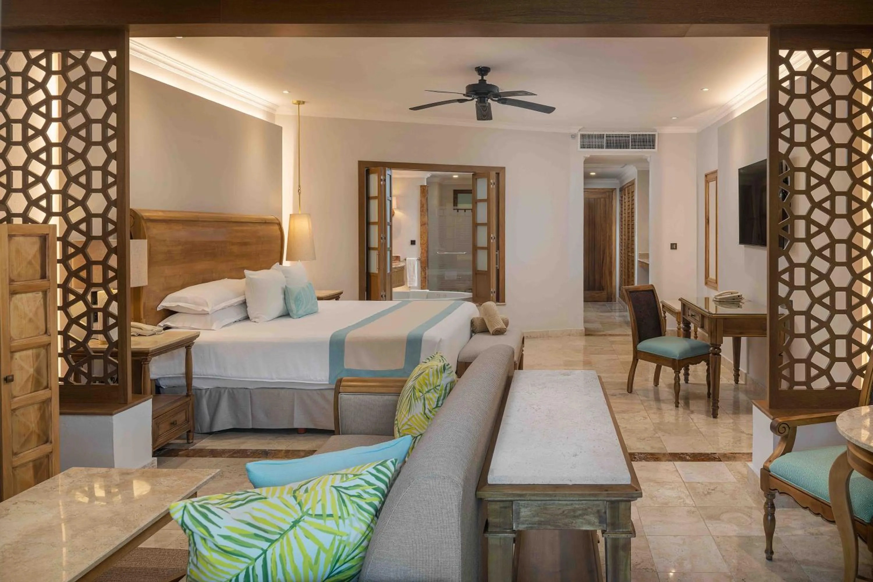 Bed in Valentin Imperial Riviera Maya All Inclusive - Adults Only