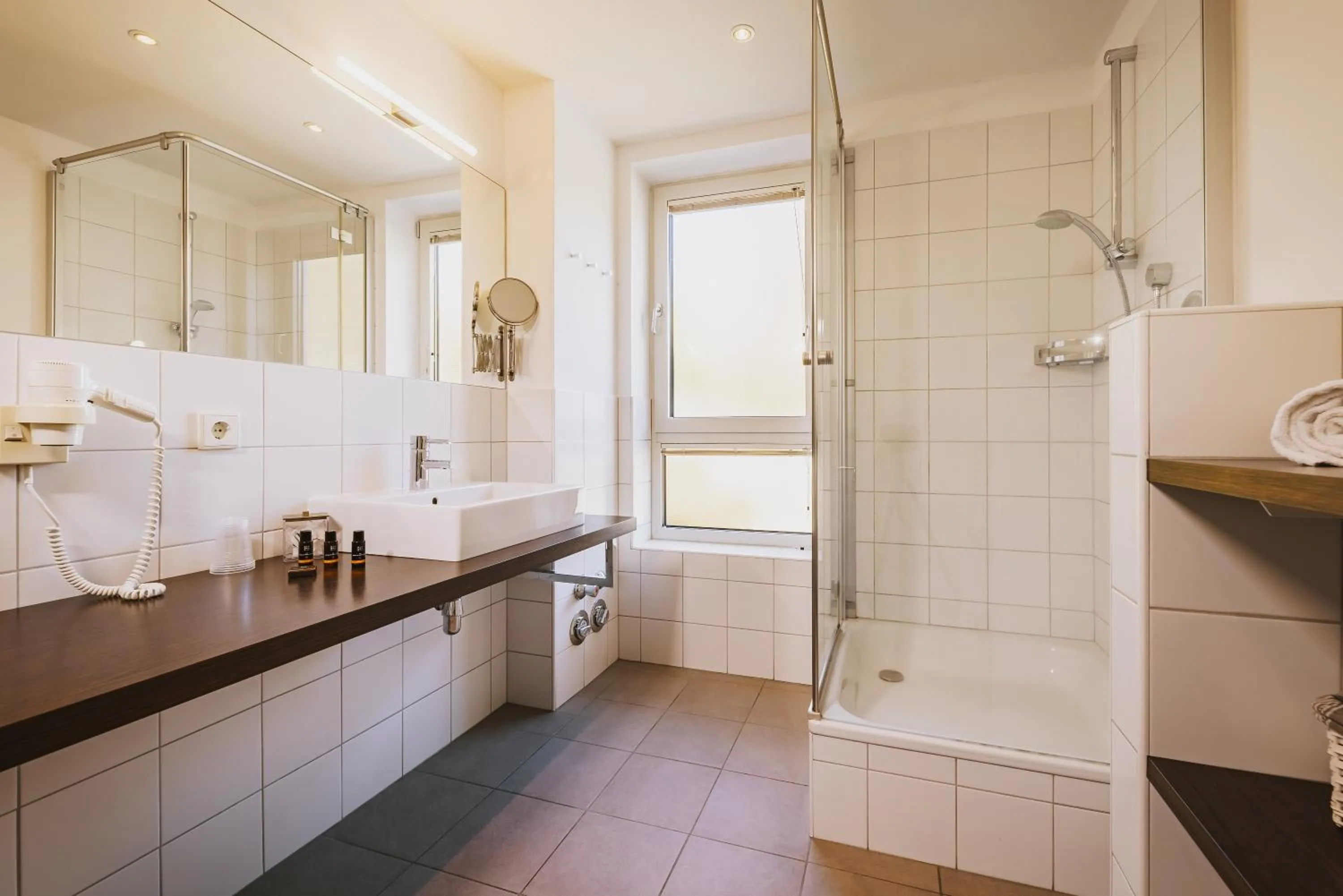 Shower in Der Gletscherblick by Alpin Rentals