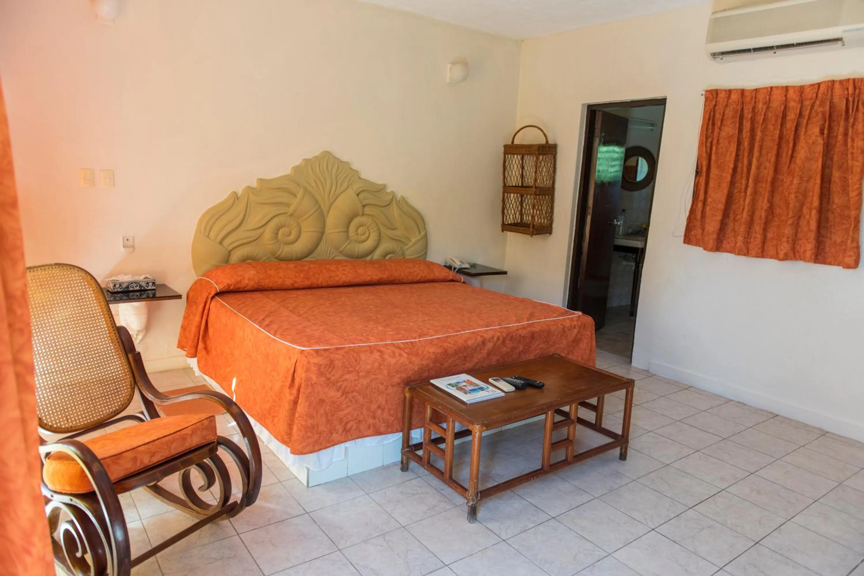 Photo of the whole room, Bed in Villablanca Garden Beach Hotel