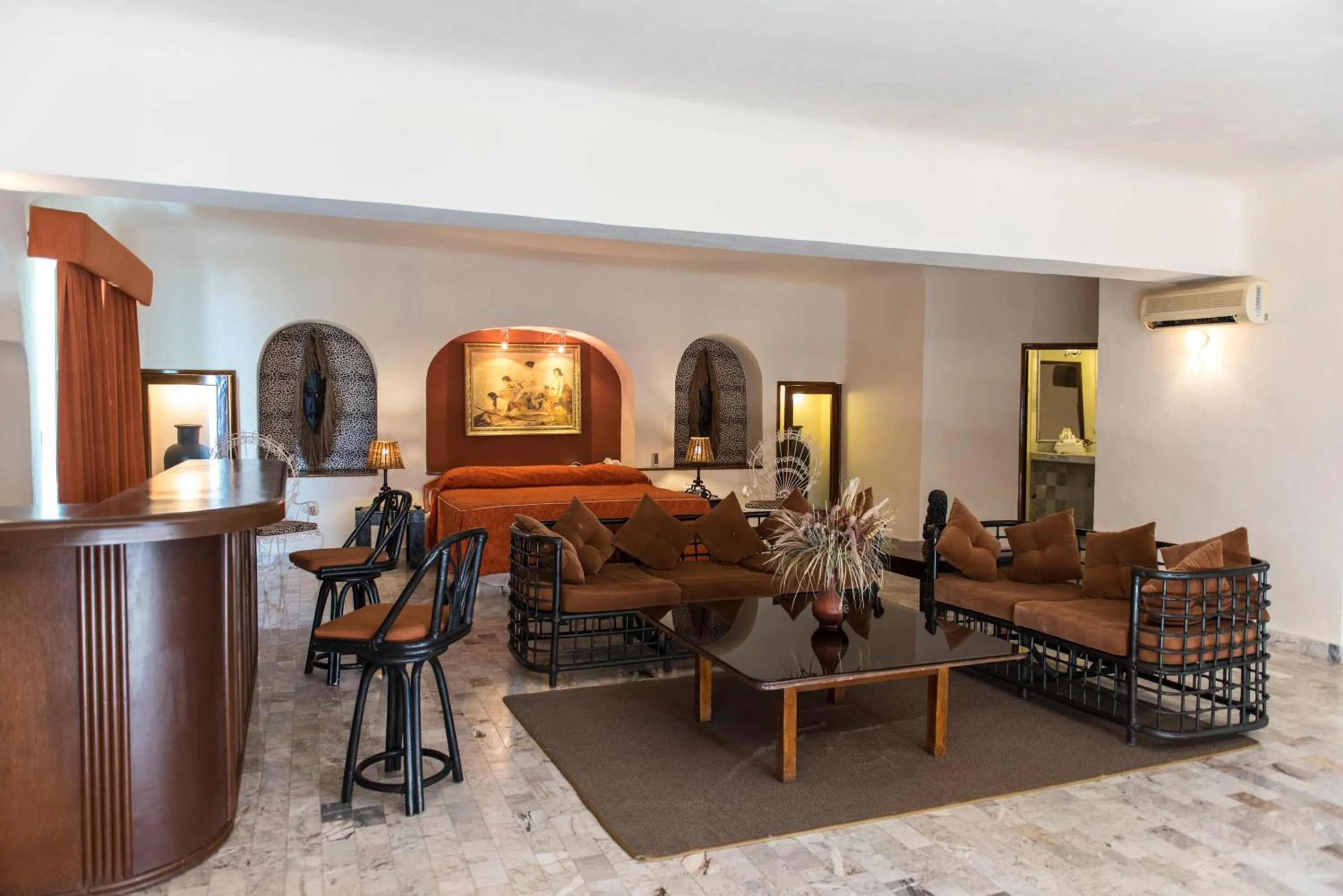 Staff in Villablanca Garden Beach Hotel