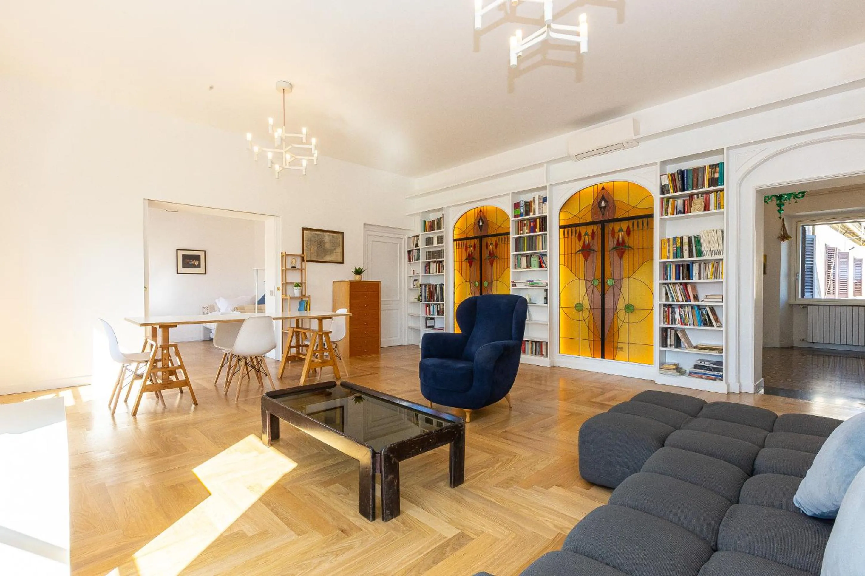 Living room in Giulio Cesare Penthouse Rental in Rome