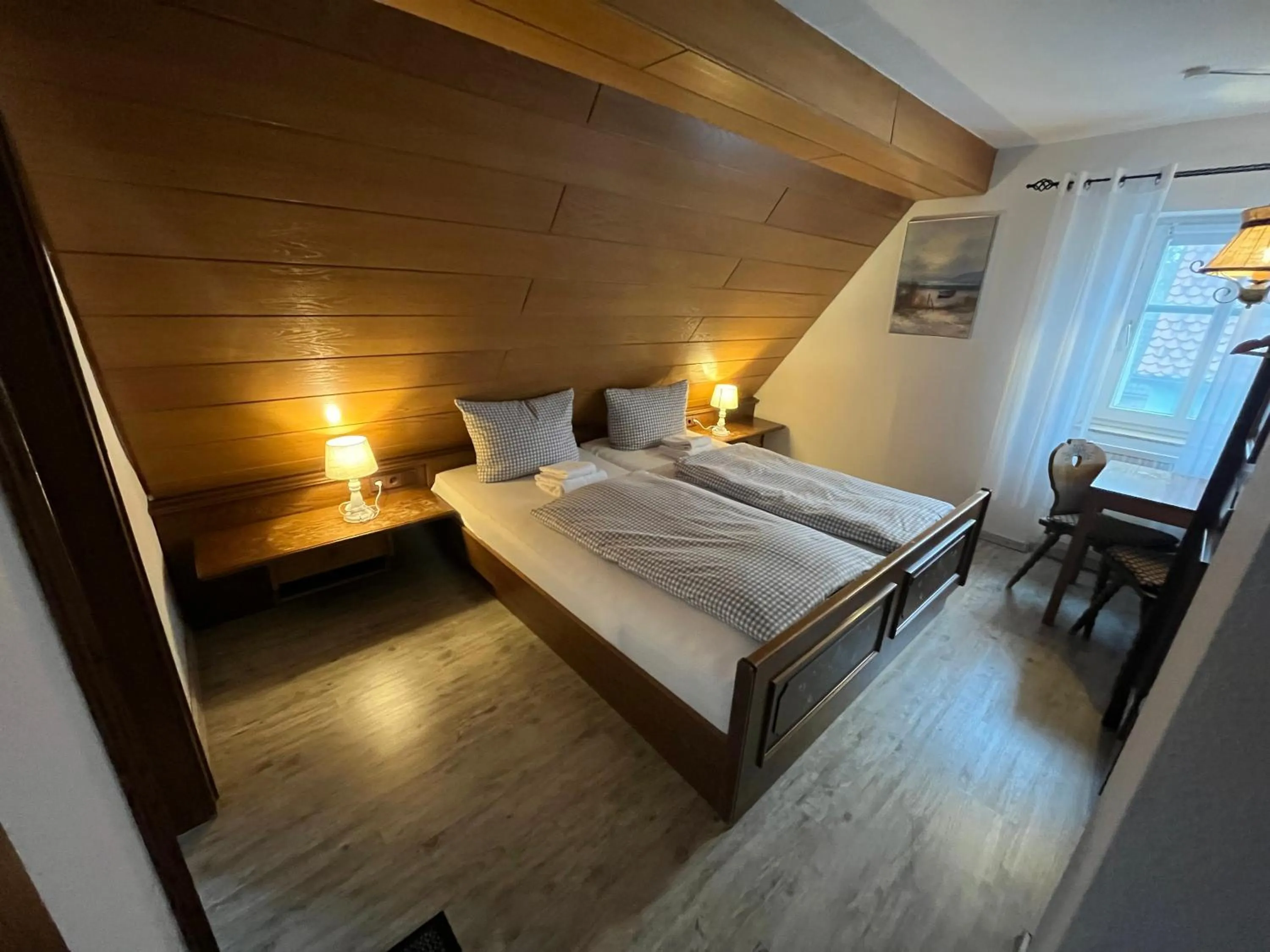 Bed in Gästehaus Goldenes Lamm