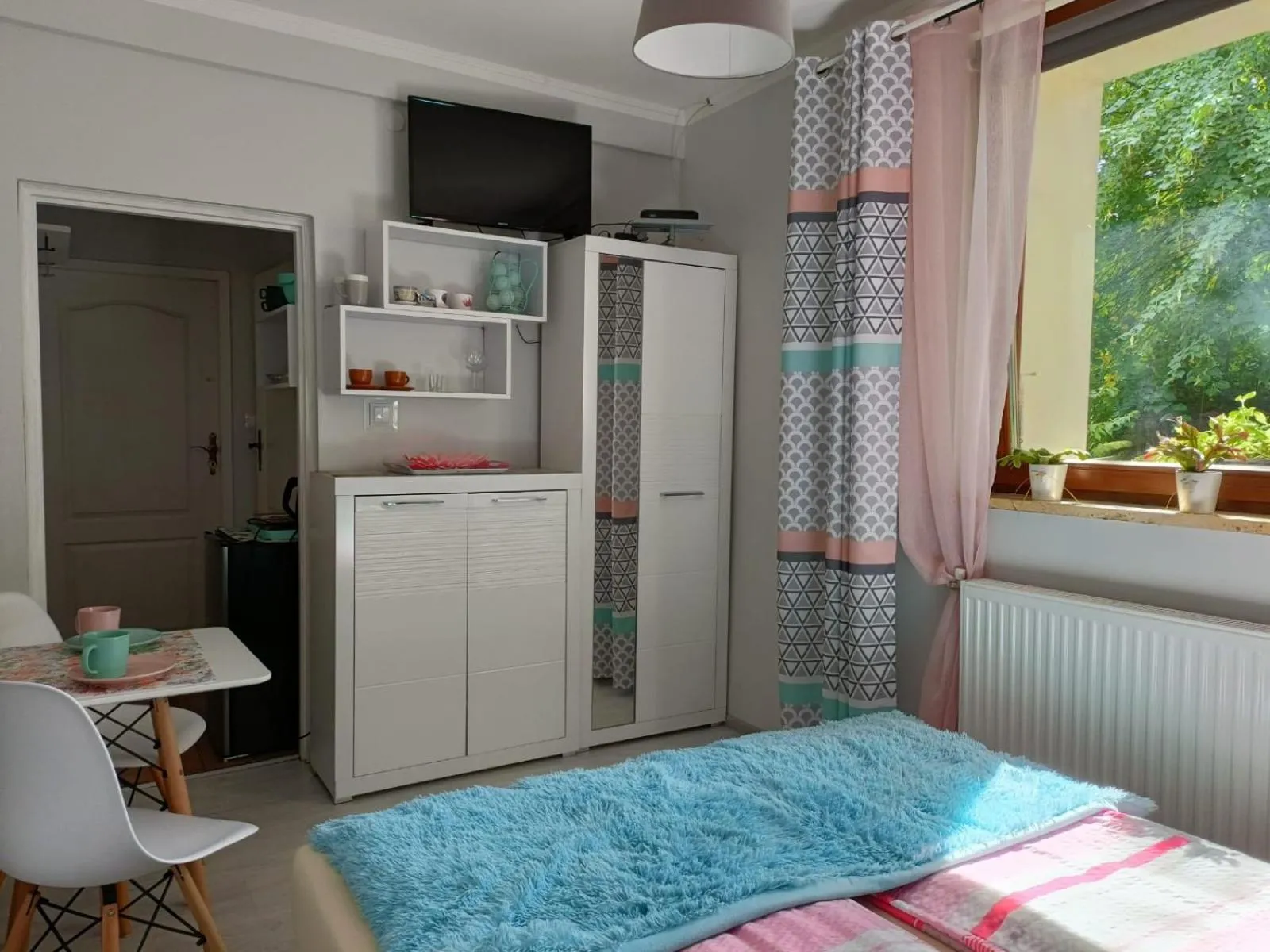 Double or Twin Room with Bathroom in DOMEK Zielona Oaza