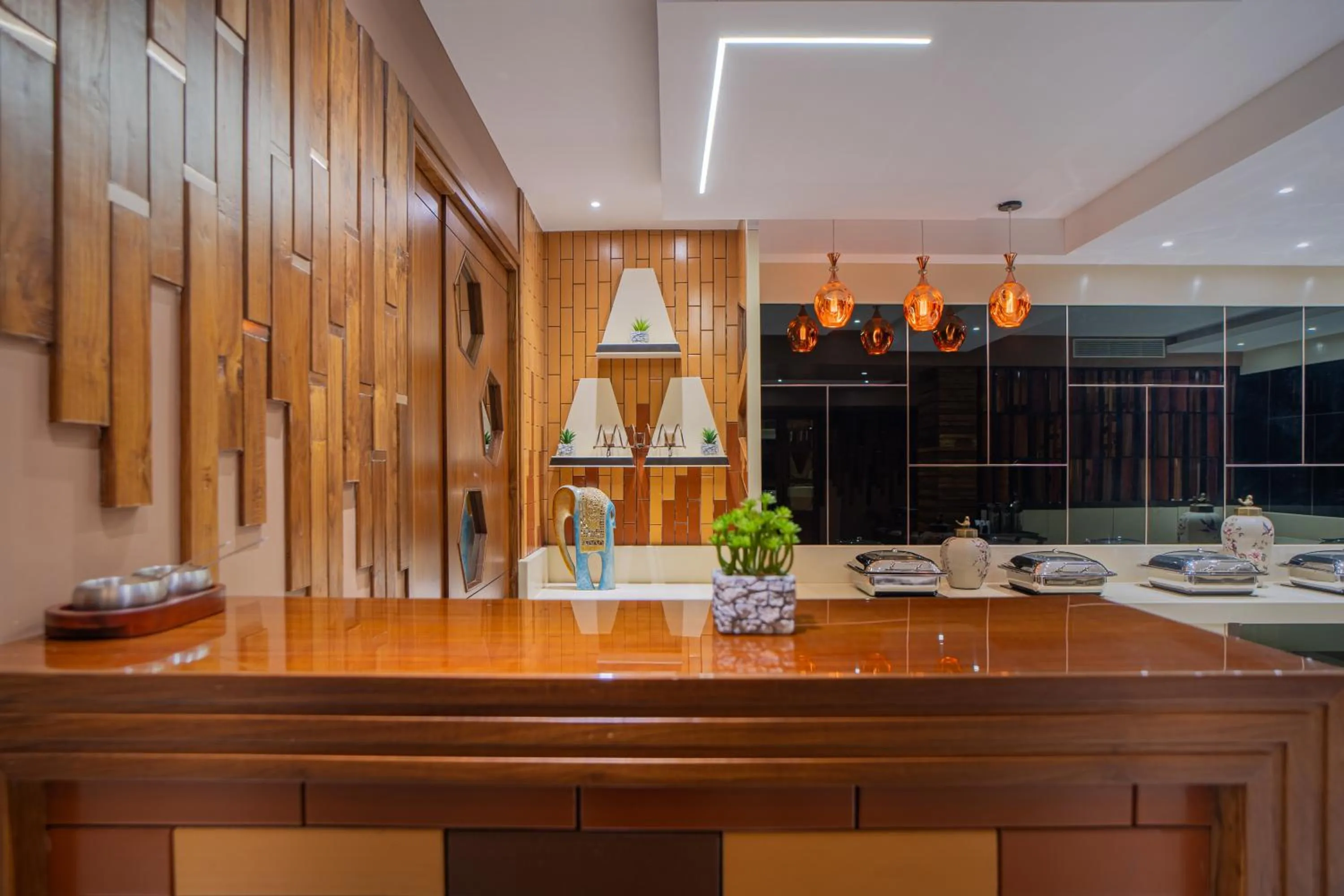 Restaurant/places to eat in Coral Reef Hotel & Spa, Port Blair