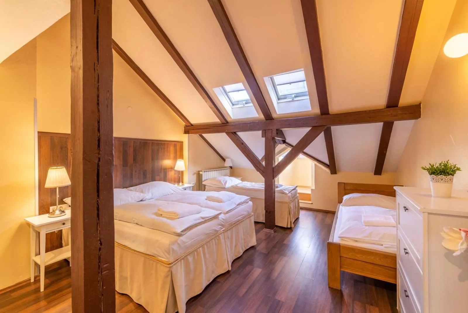 Bed in Janackovo - Riverside Residence