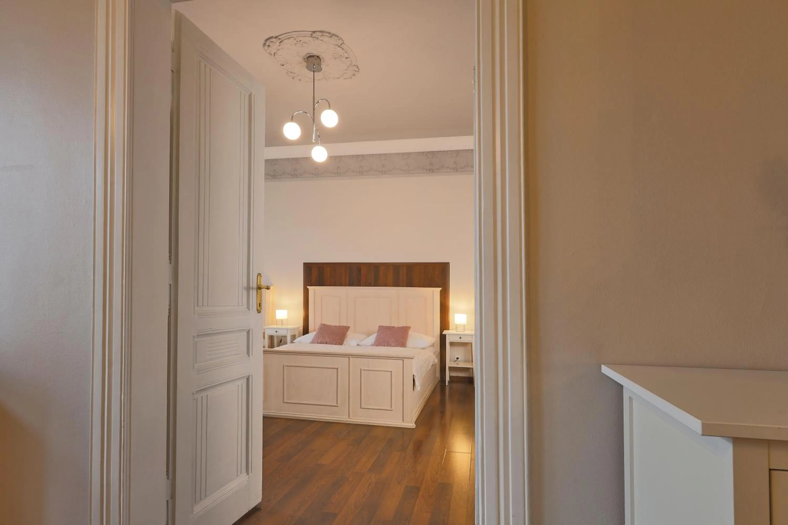 Bed in Janackovo - Riverside Residence