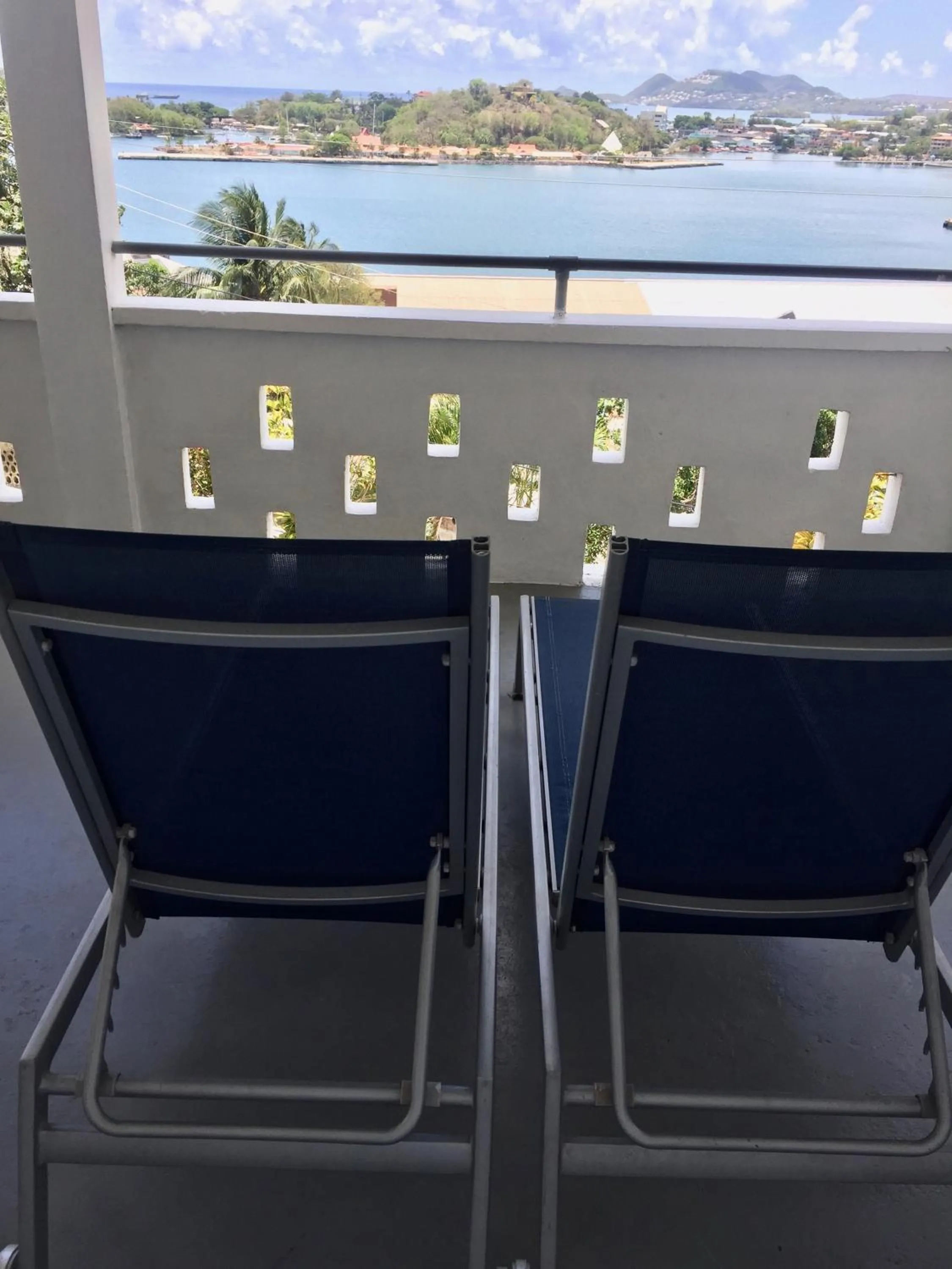 Balcony/Terrace in Harbour Vista Inn