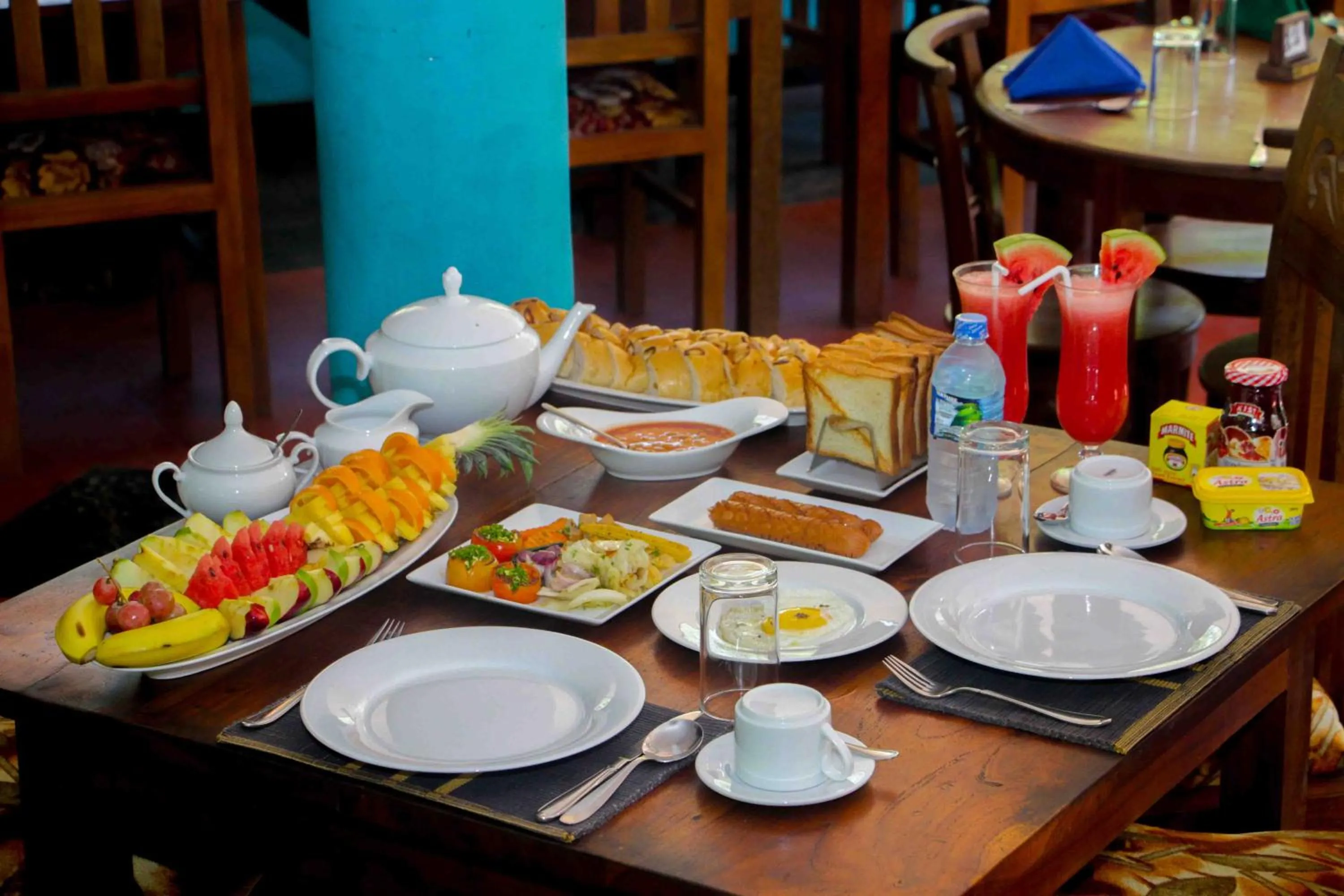 Breakfast in Hungry Lion Sigiriya