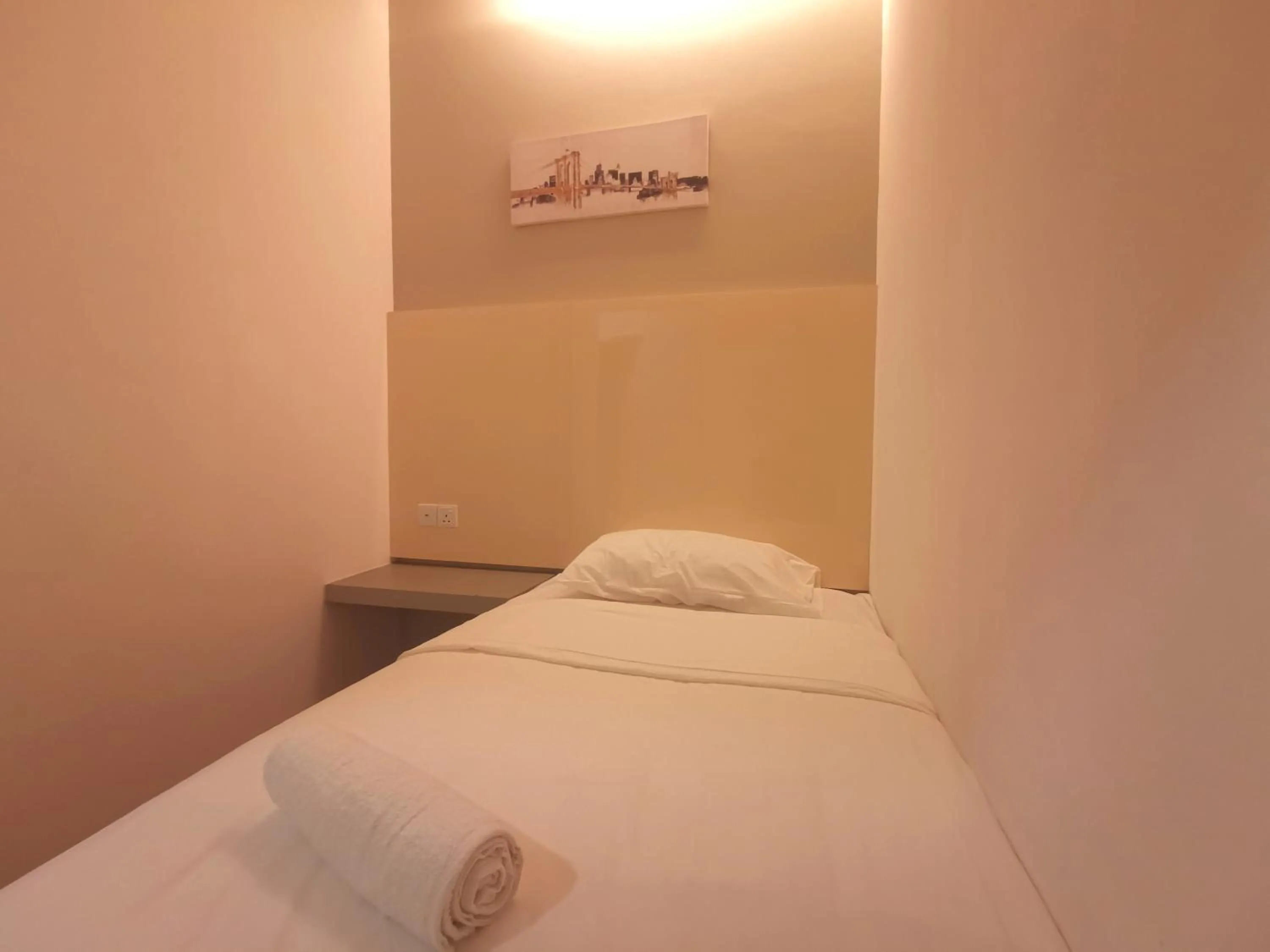 Bed in Maco Inn Austin Heights @Johor Bahru