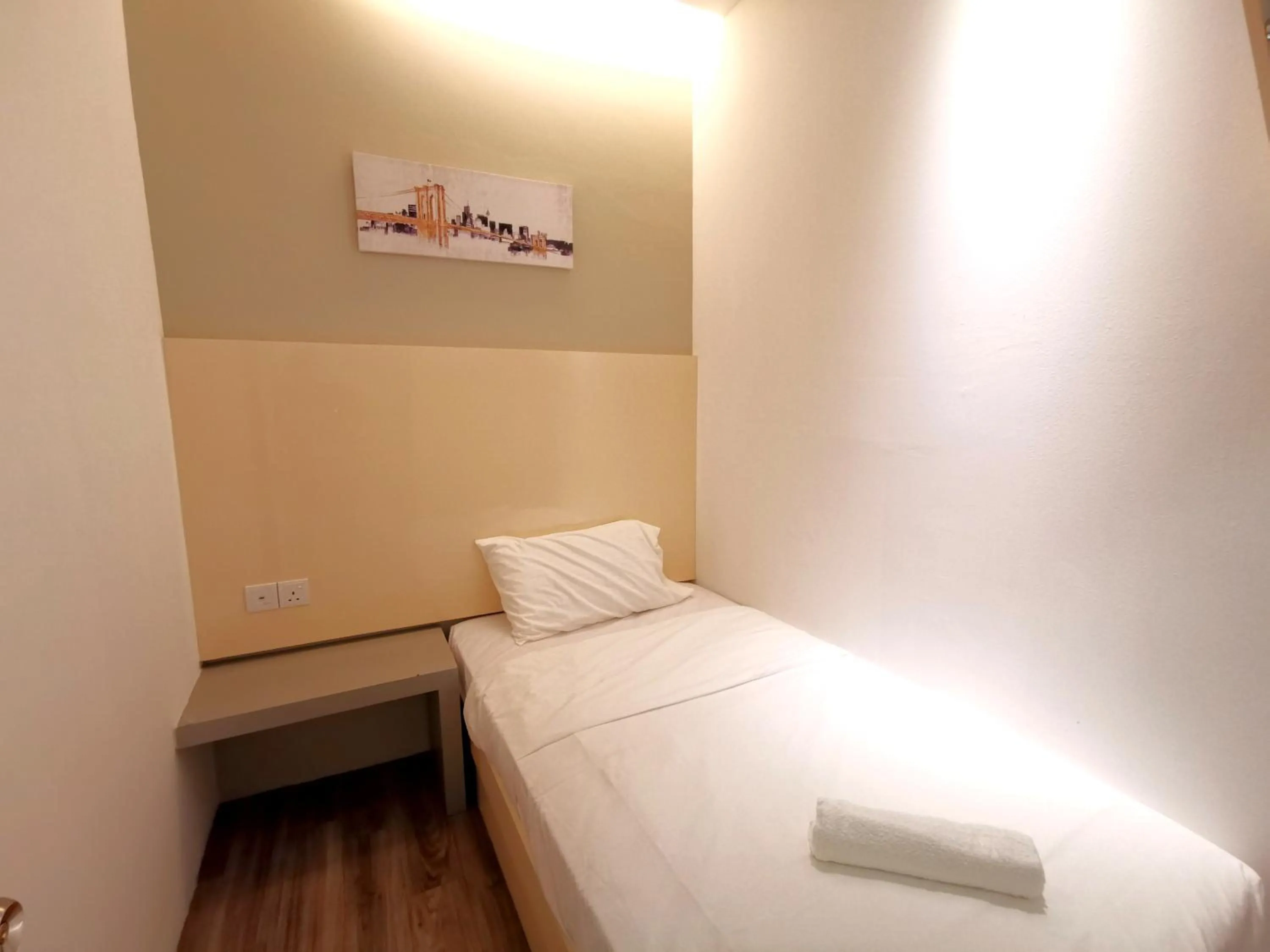 Bed in Maco Inn Austin Heights @Johor Bahru