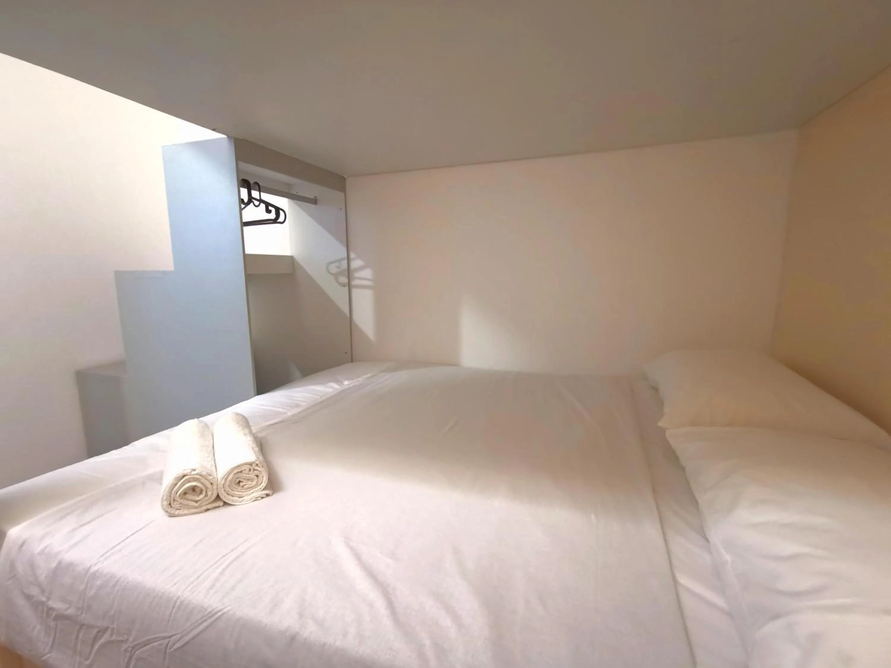 Bed in Maco Inn Austin Heights @Johor Bahru