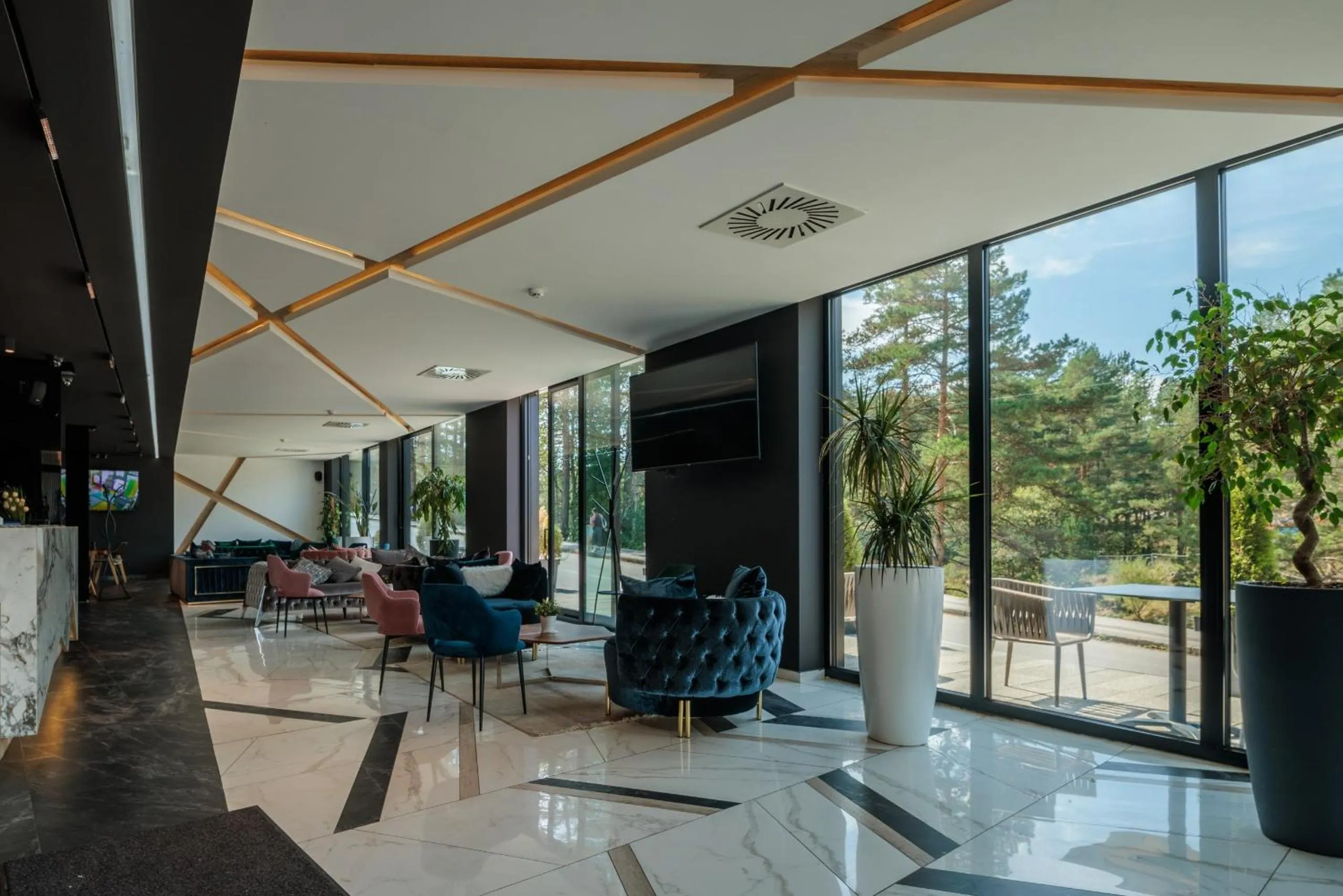 HOTEL ROYAL MOUNTAIN