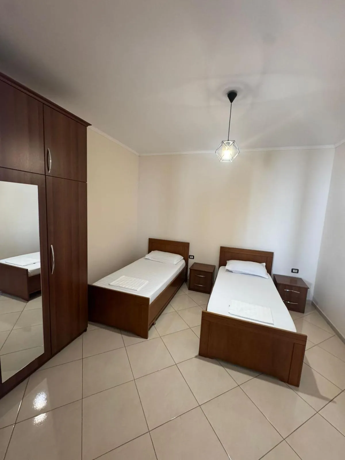 Bedroom, Bed in Hotel Kaloshi