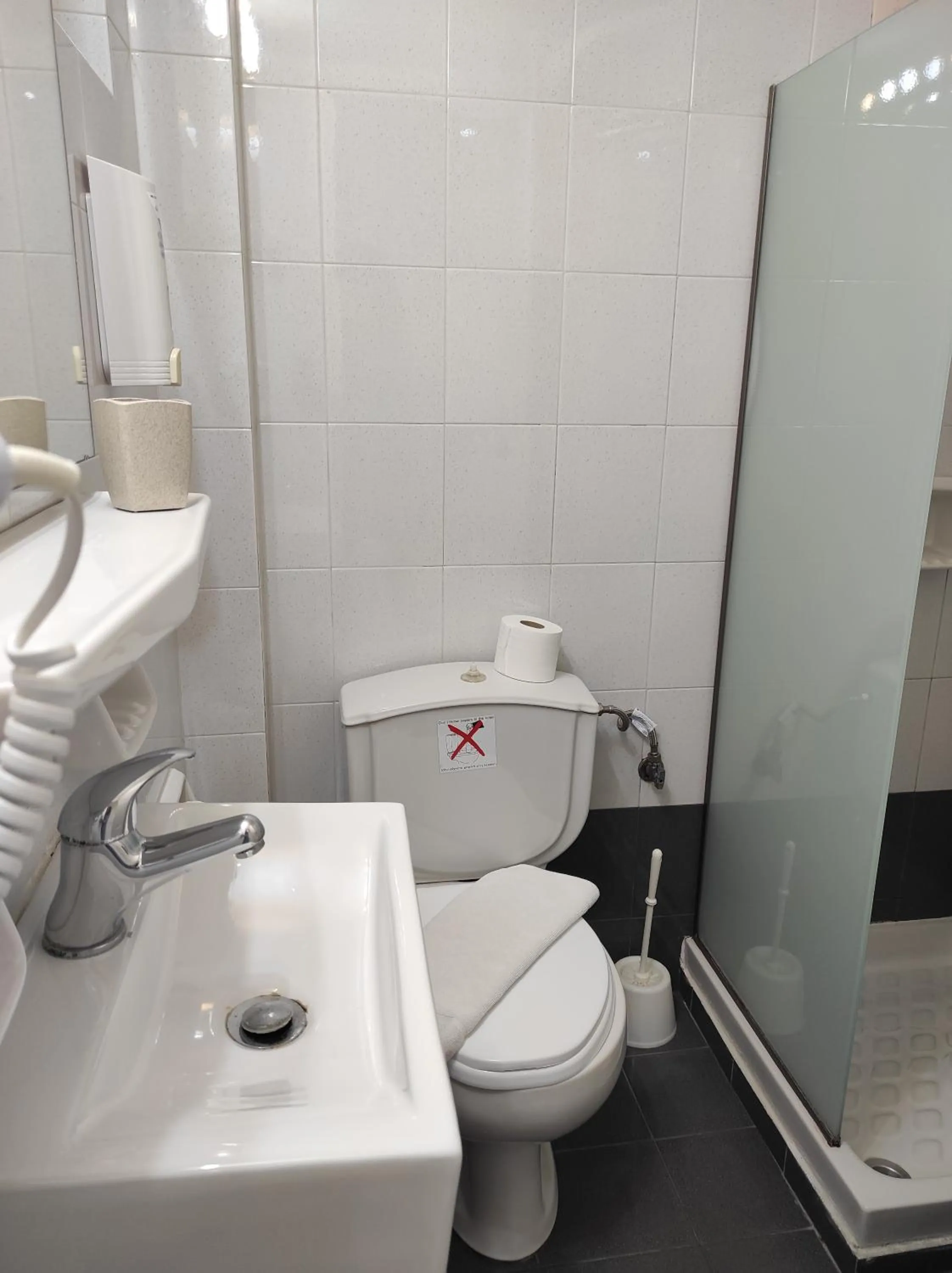 Toilet in Filoxenia Beach Hotel