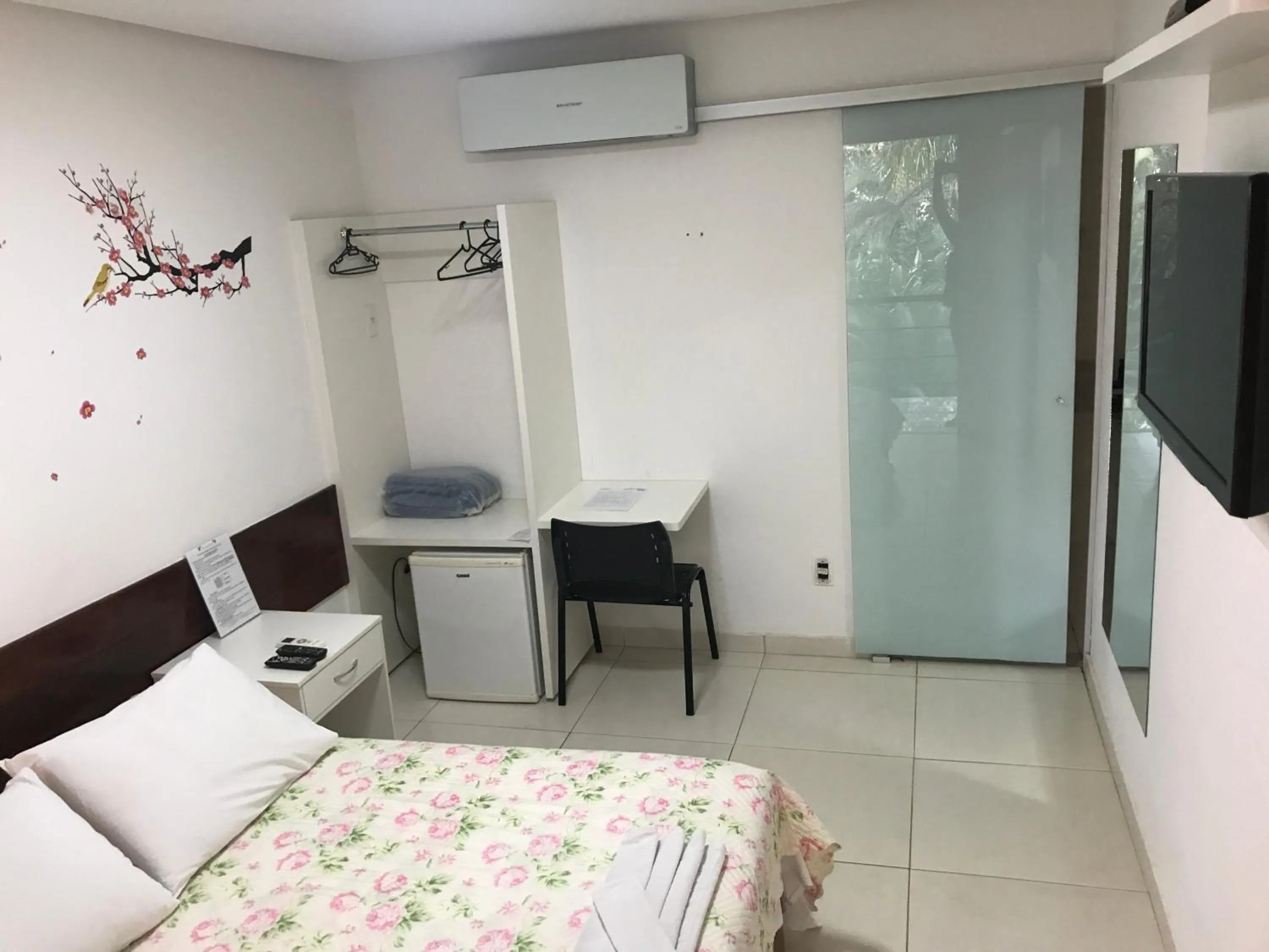 Bed in Aldeia das Flores Hotel