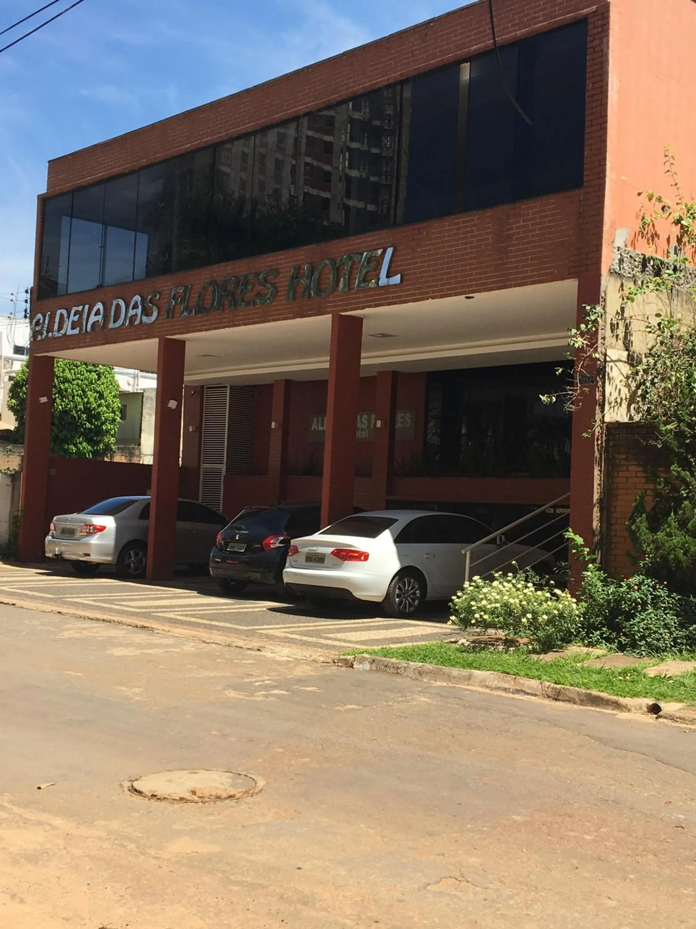 Property building in Aldeia das Flores Hotel