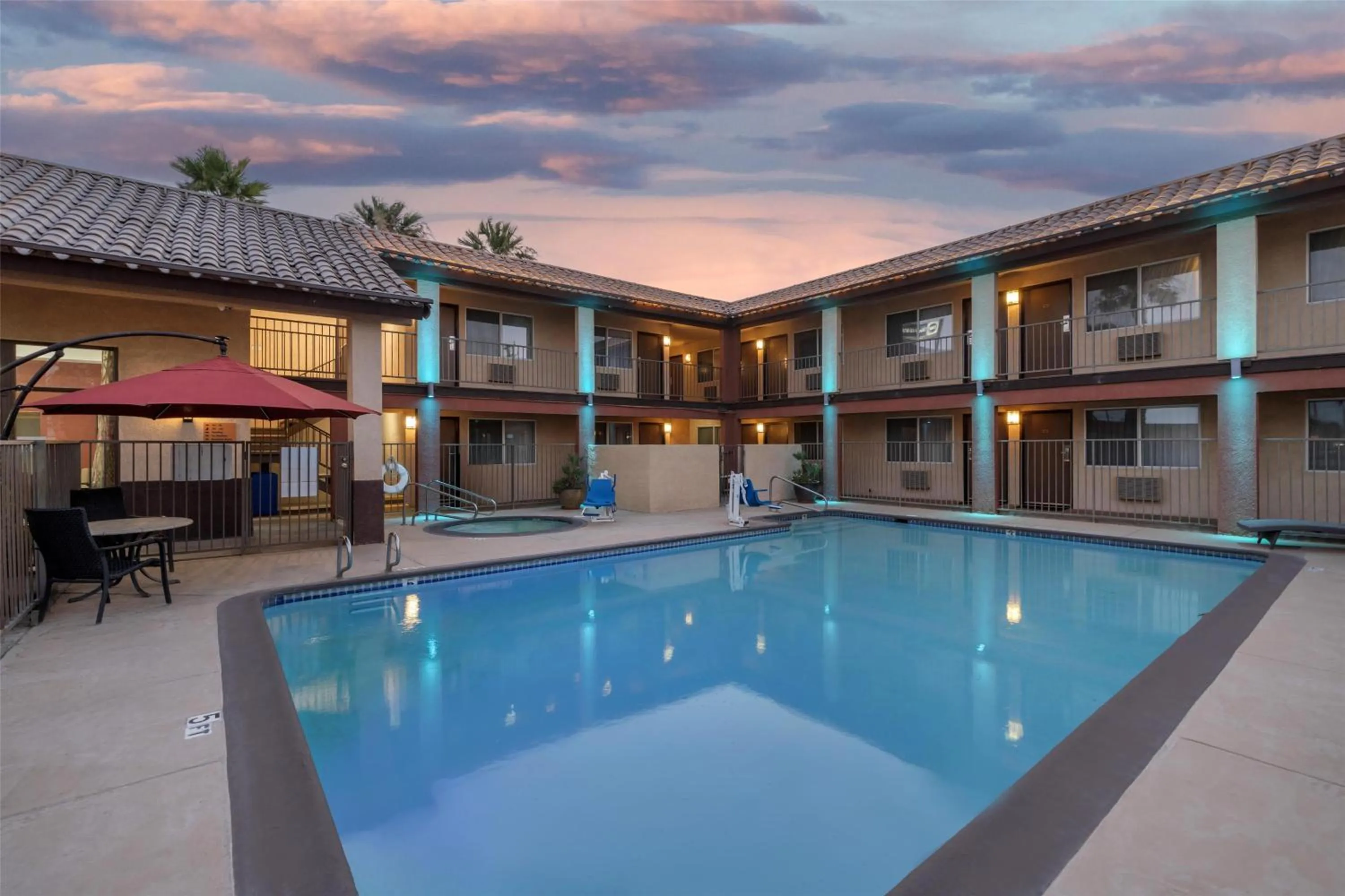 Pool view in Best Western Desert Winds