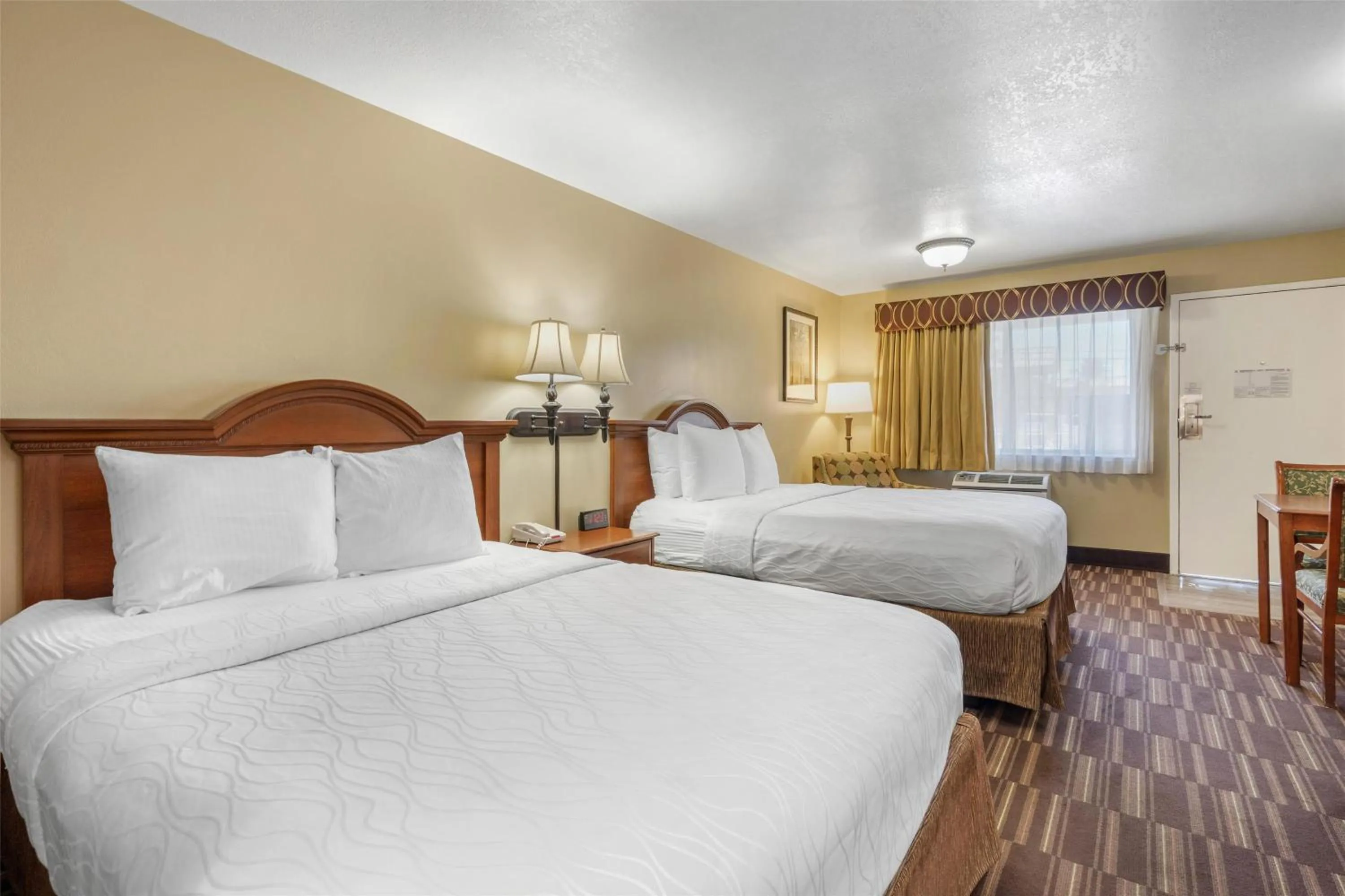 Bedroom, Bed in Best Western Desert Winds