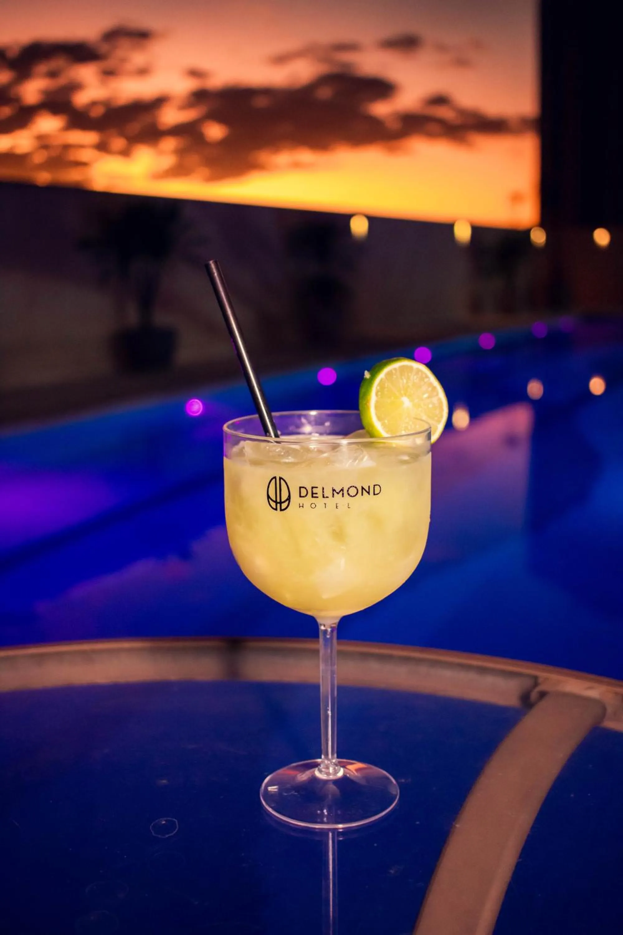 Swimming pool in Delmond Hotel