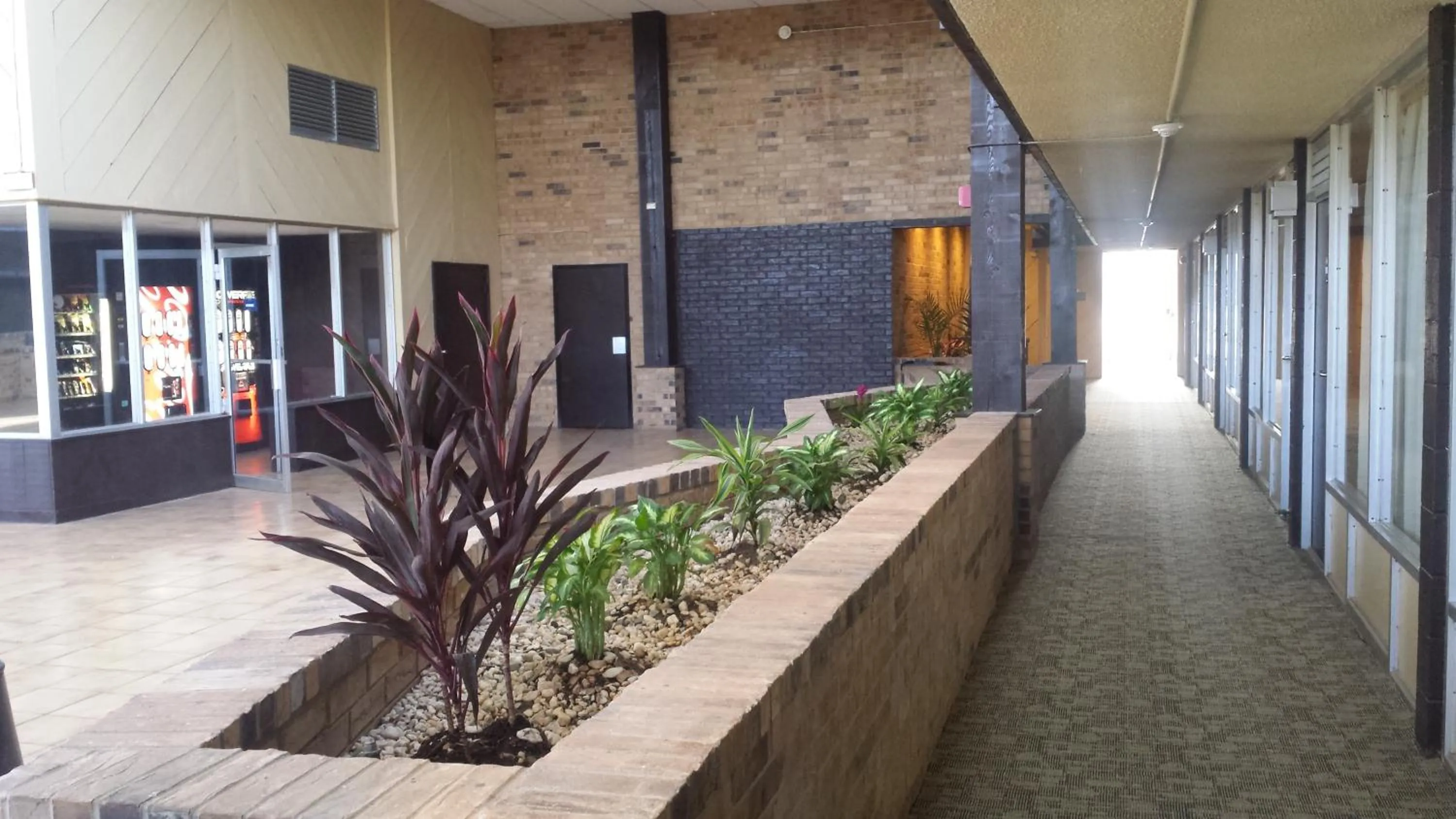 Days Inn by Wyndham Henryetta