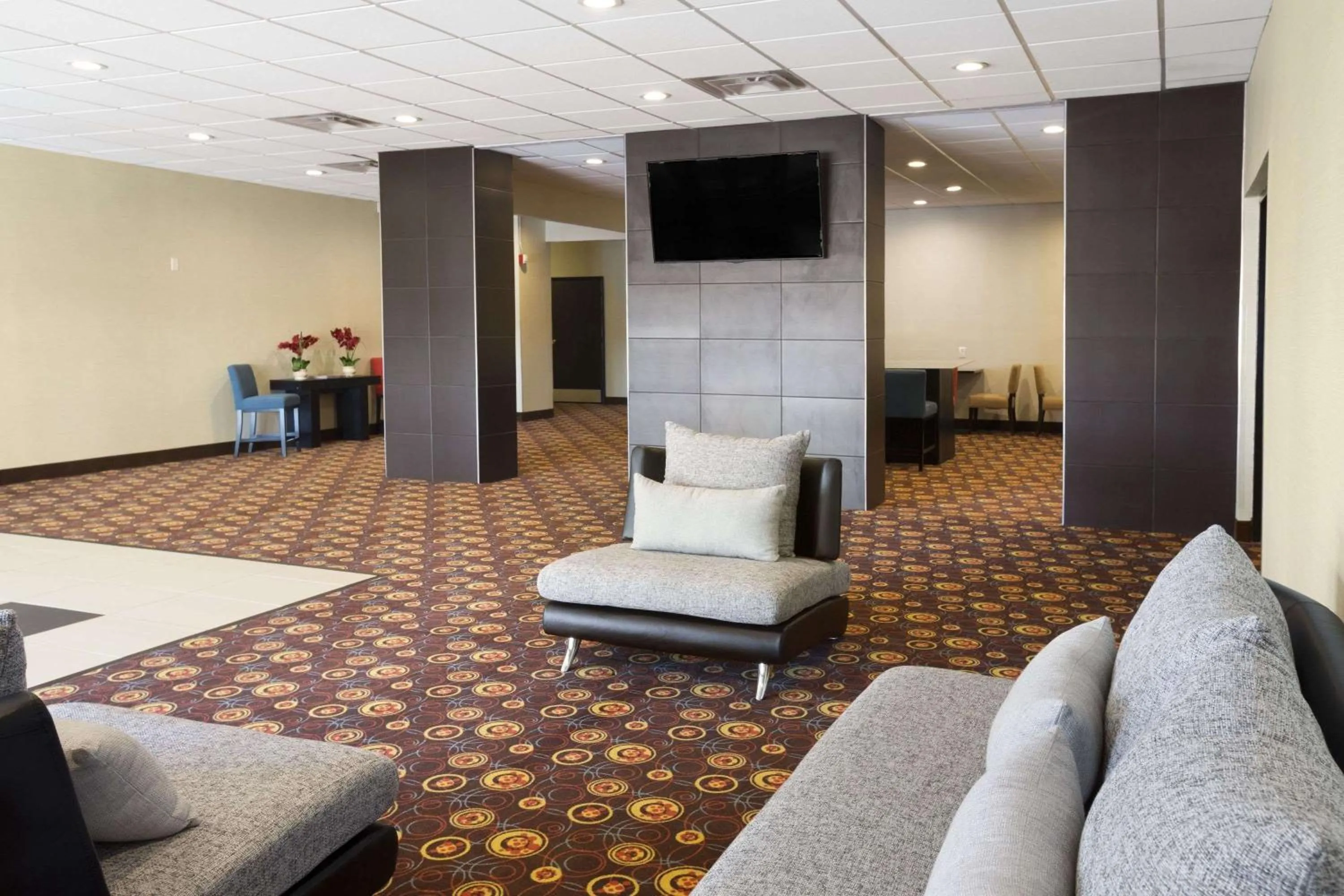 Lobby or reception in Days Inn by Wyndham Henryetta