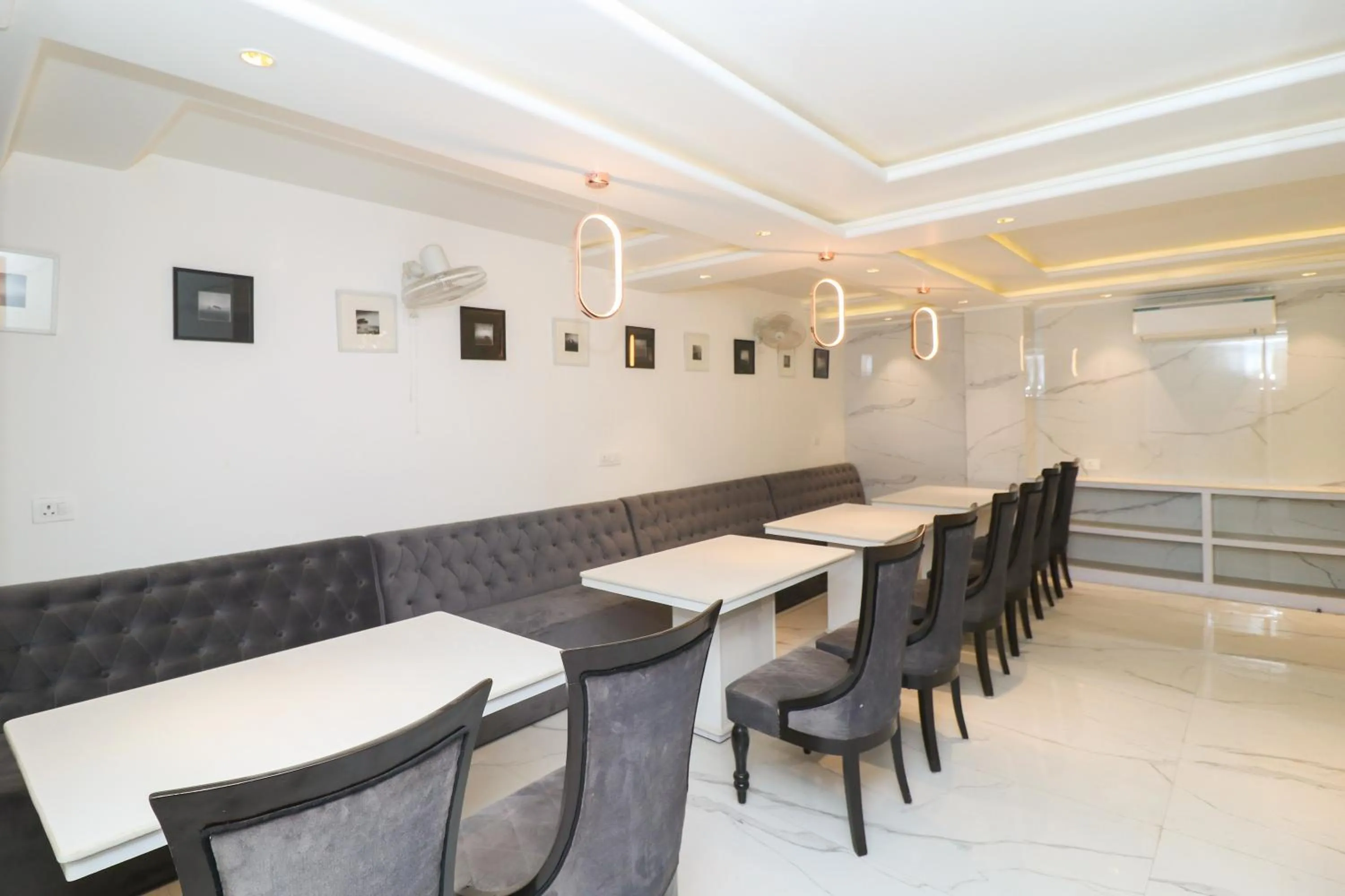 Restaurant/places to eat in OPO The View, Delhi Airport