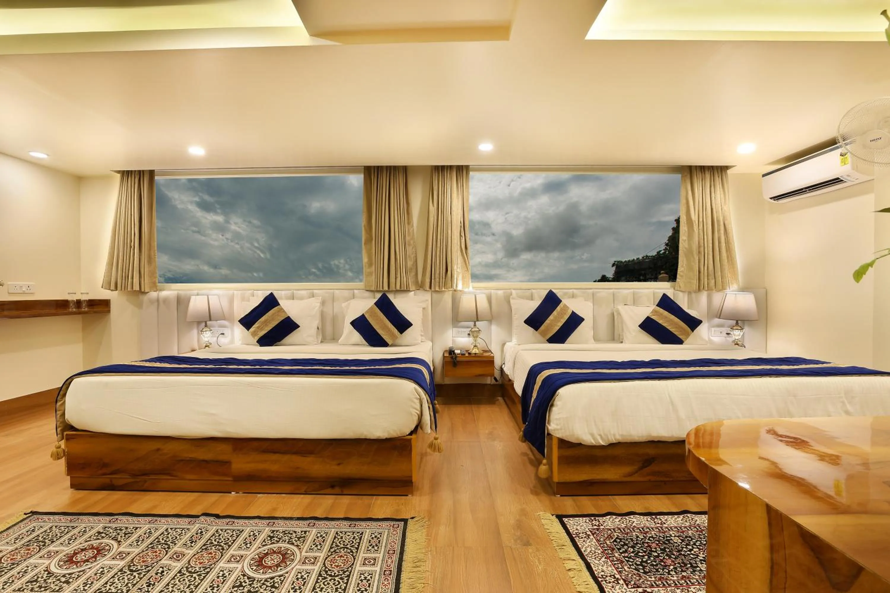 Bed in OPO The View, Delhi Airport