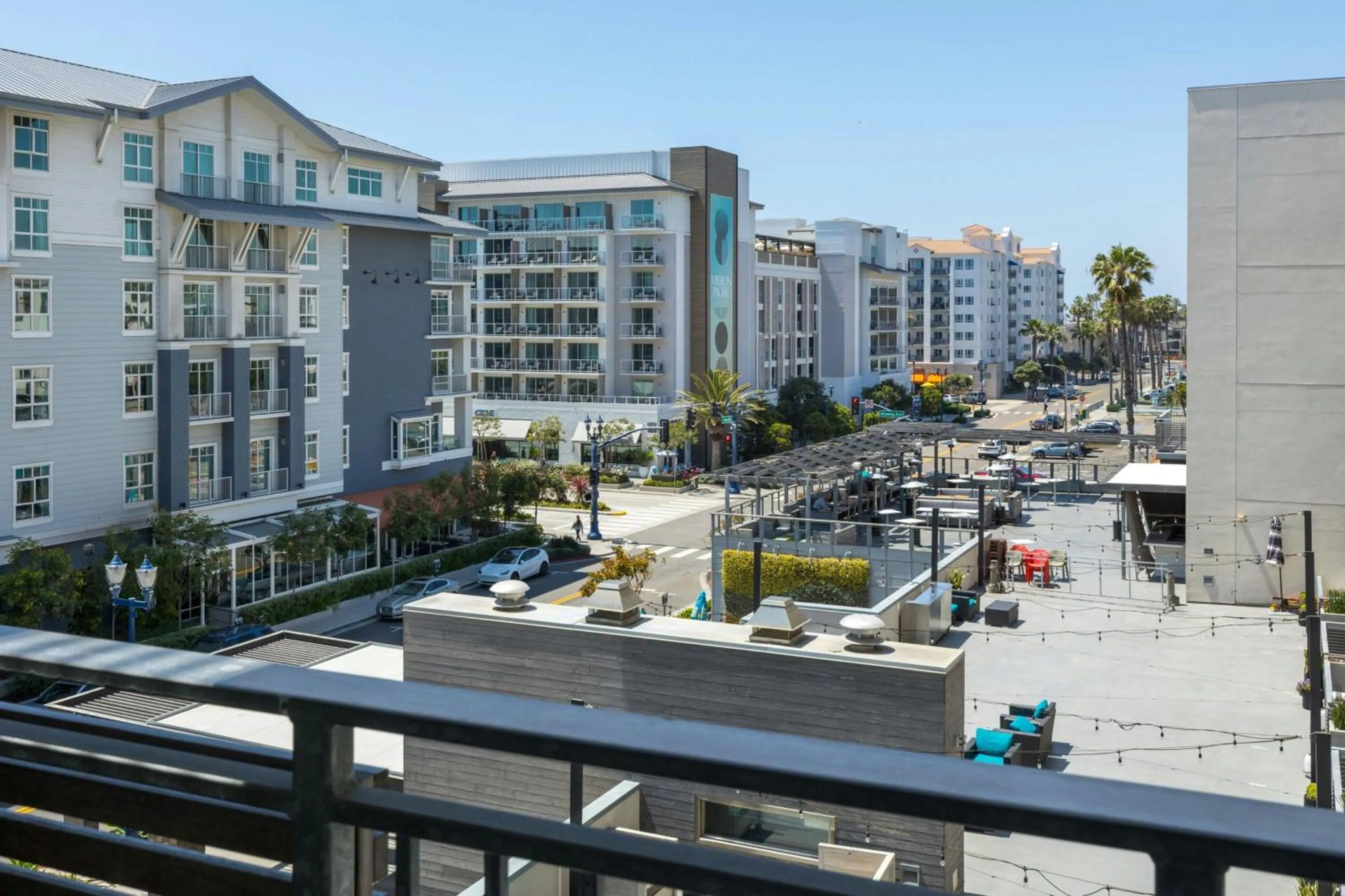 Photo of the whole room in SpringHill Suites by Marriott Oceanside Beach