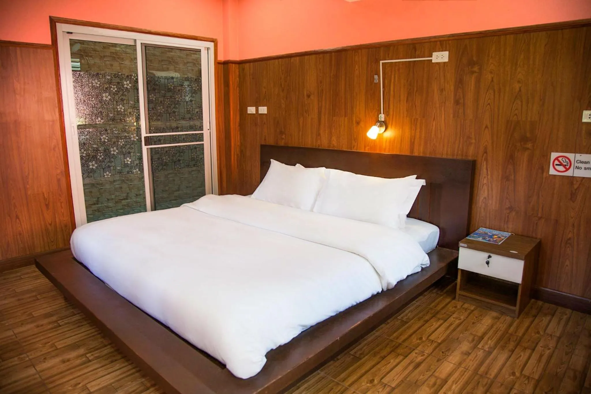 Bed in Koh Tao Garden Resort