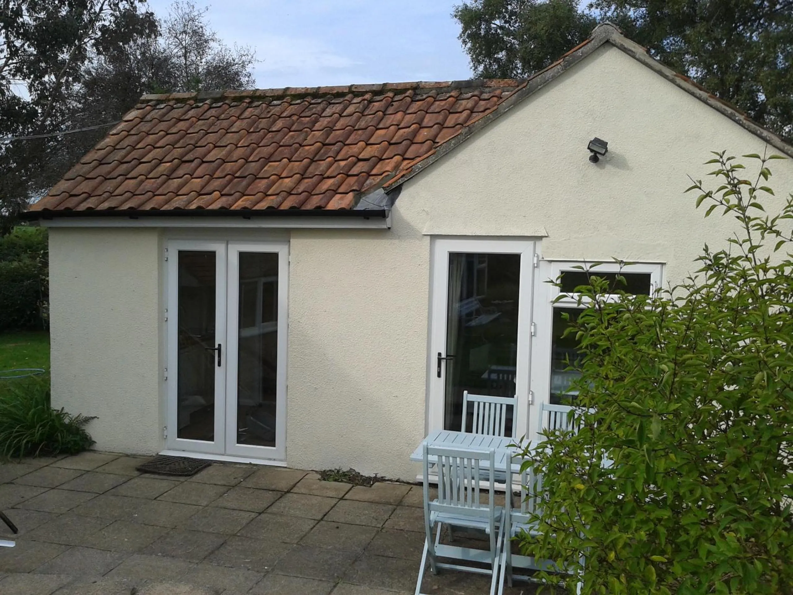 Facade/entrance in Yew Tree View