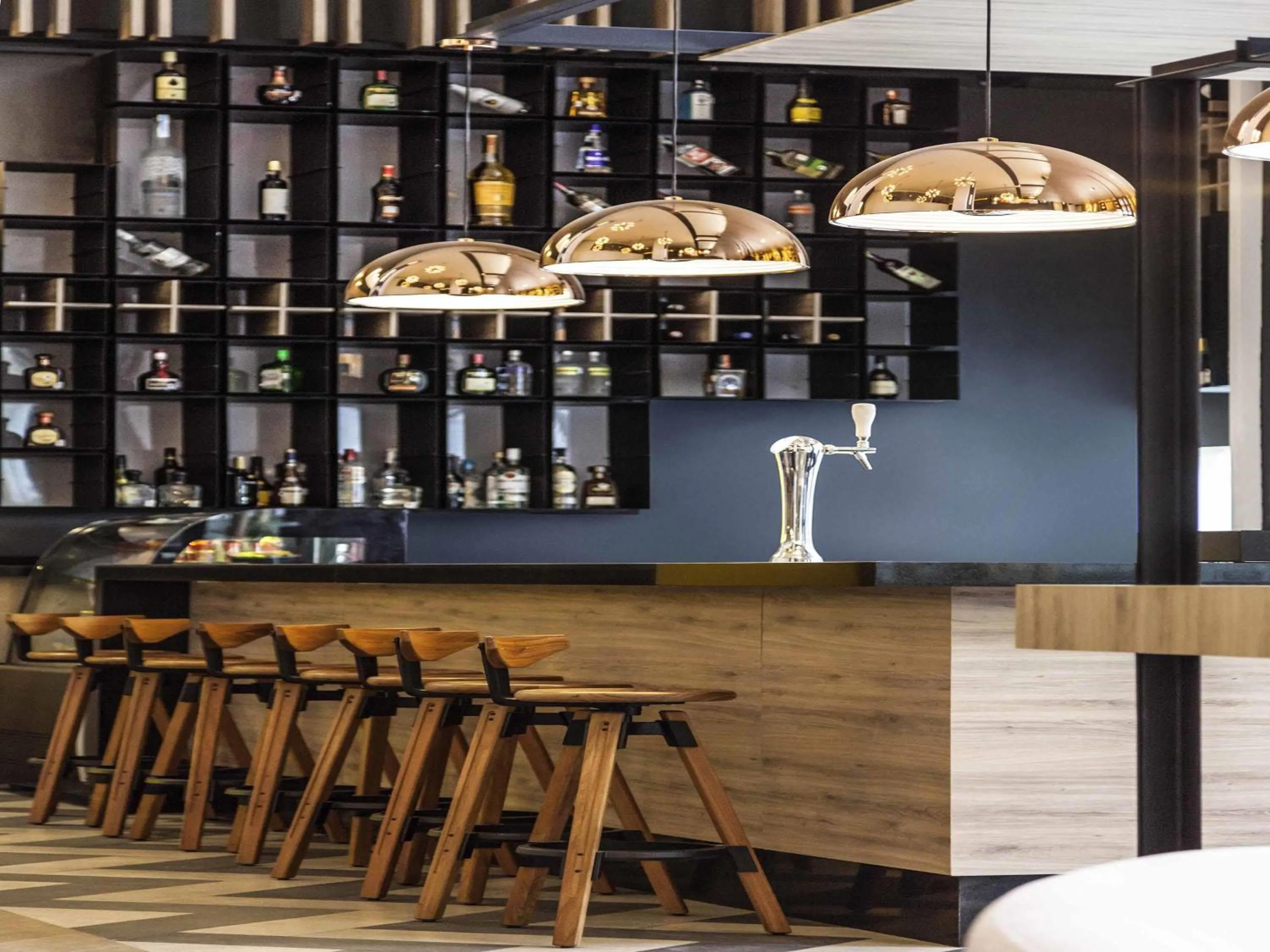 Lounge or bar in Novotel Monterrey Valle