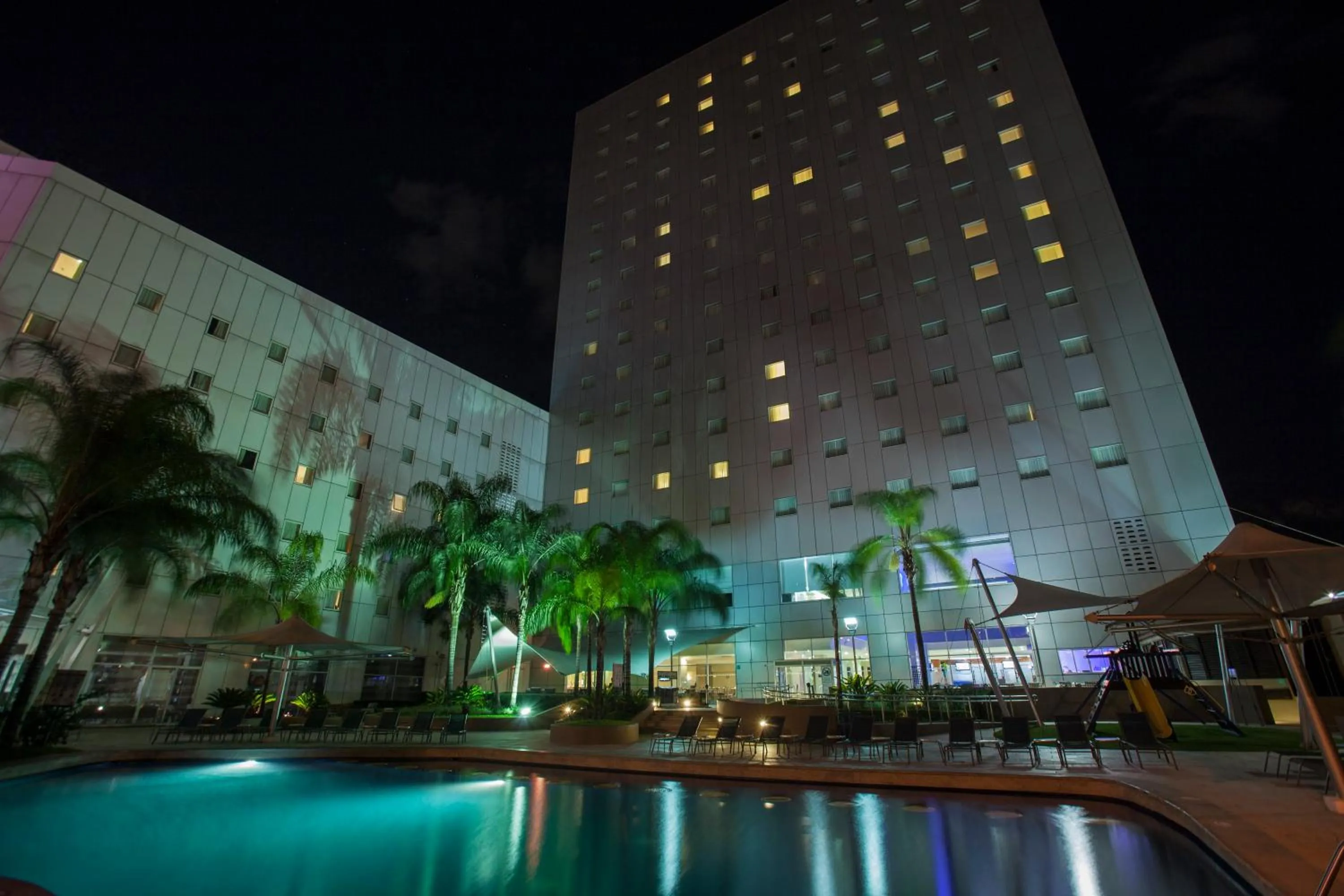 Pool view in Novotel Monterrey Valle
