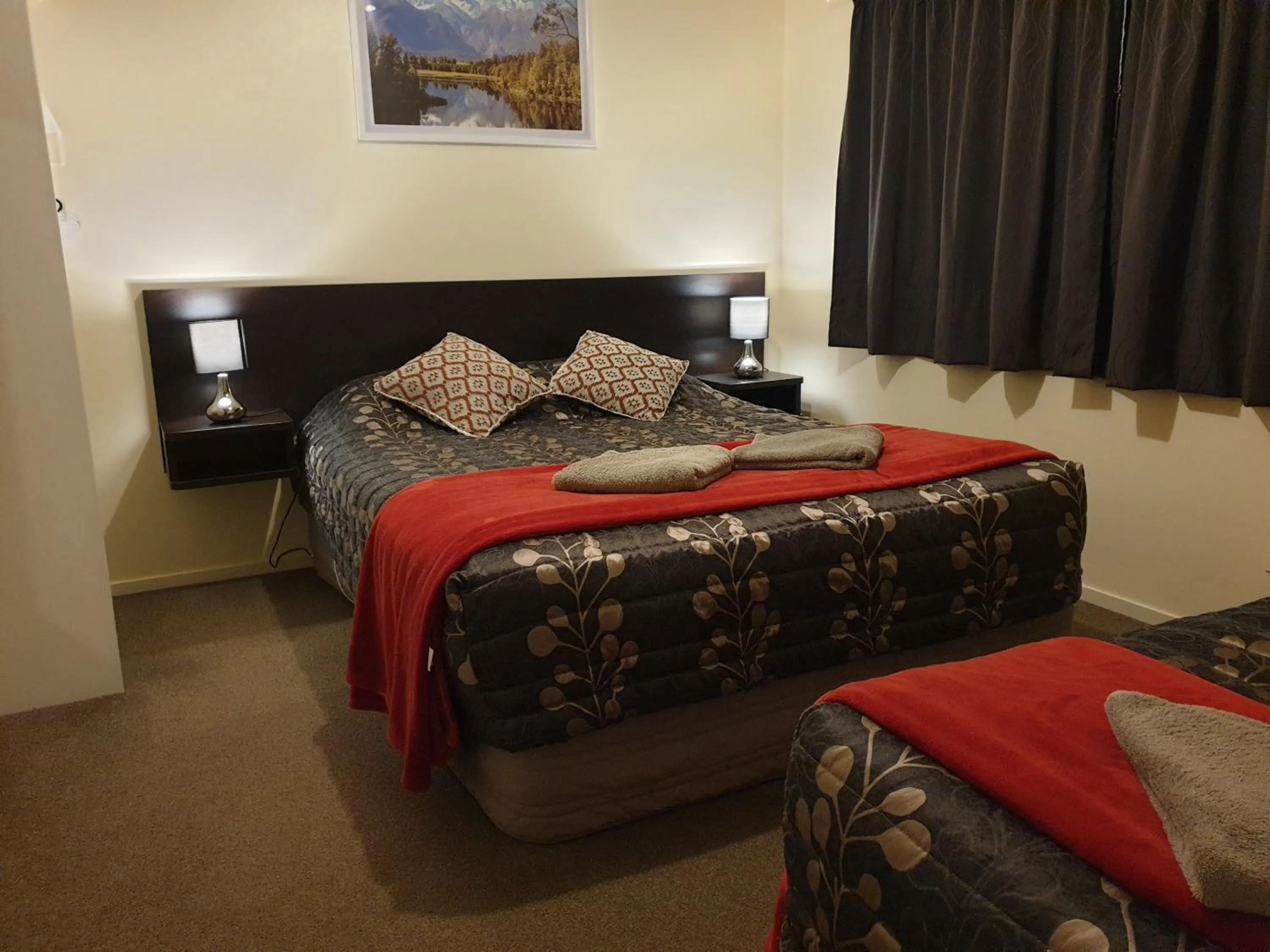 Bed in Richmond Motel and Holiday Park