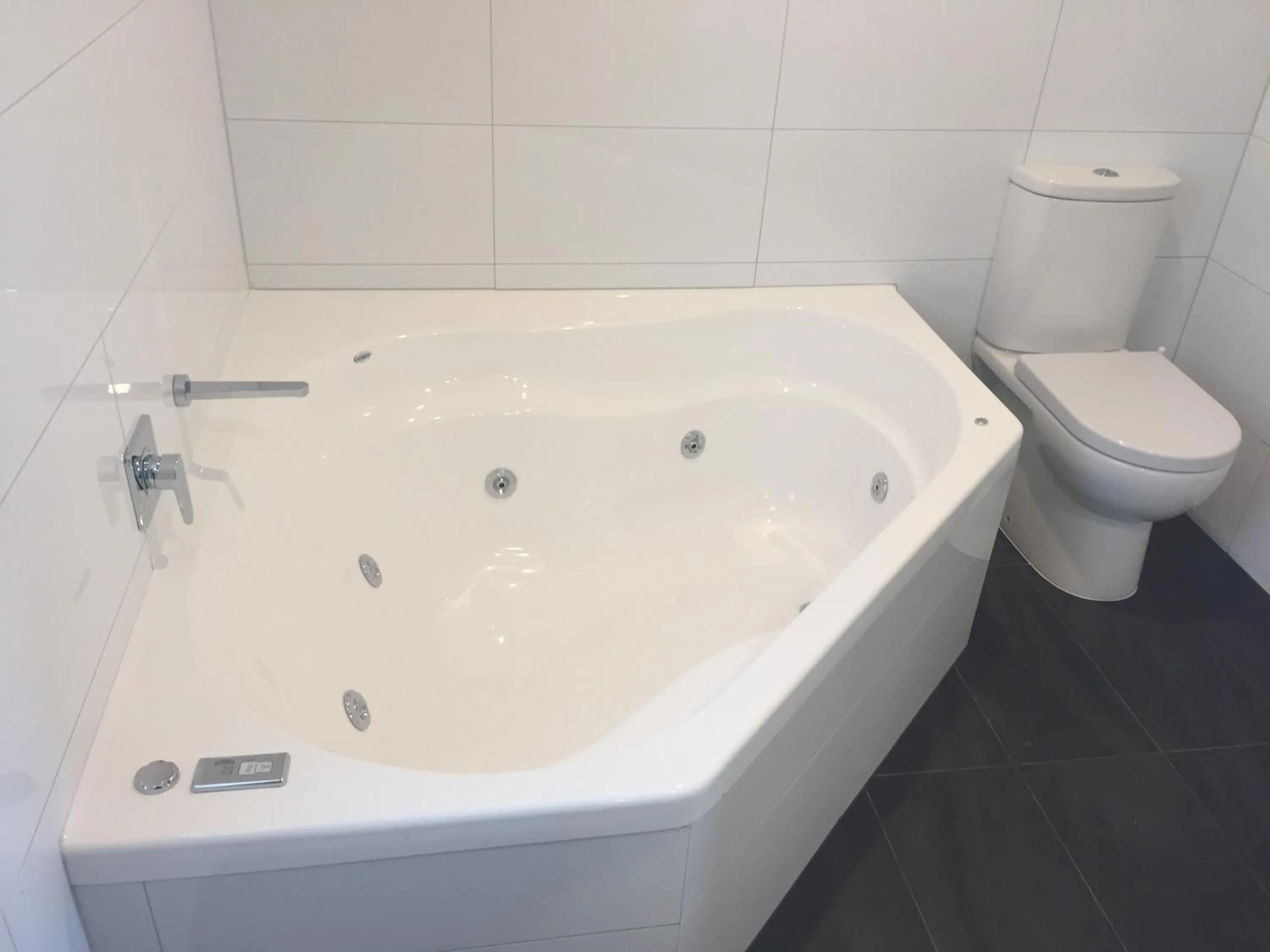 Rolleston Highway Motel