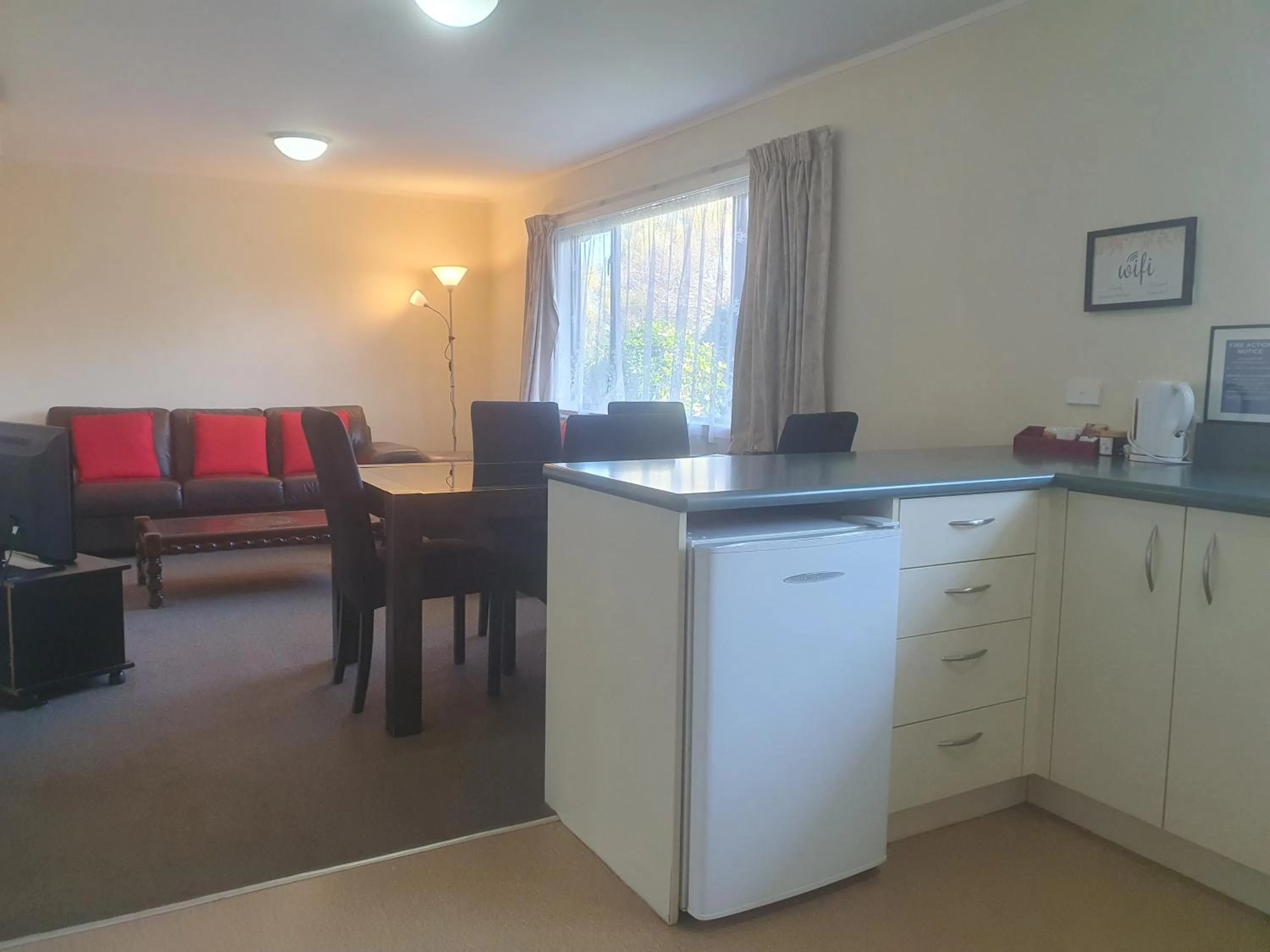 Living room in Geraldine Motels