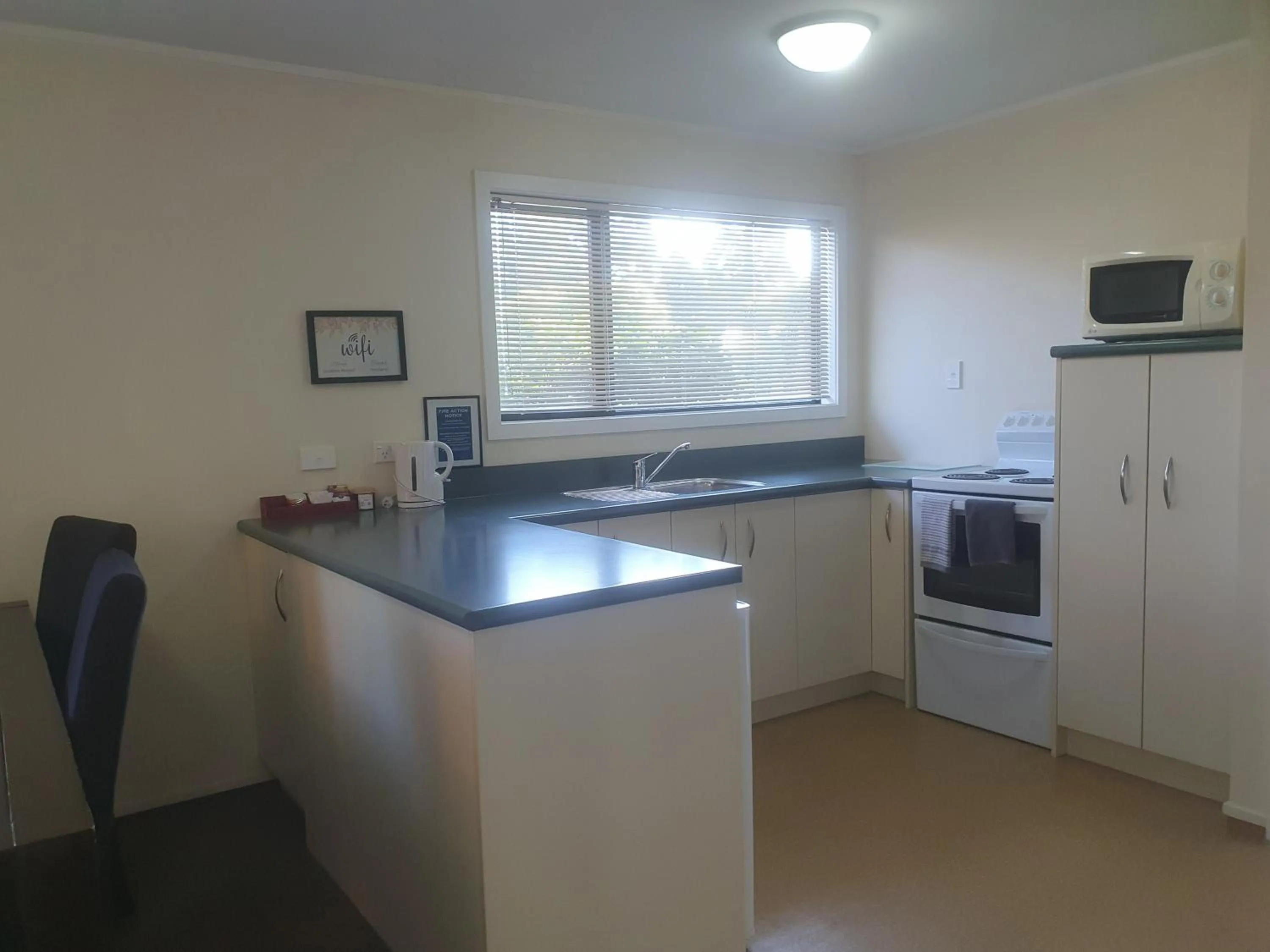 kitchen in Geraldine Motels