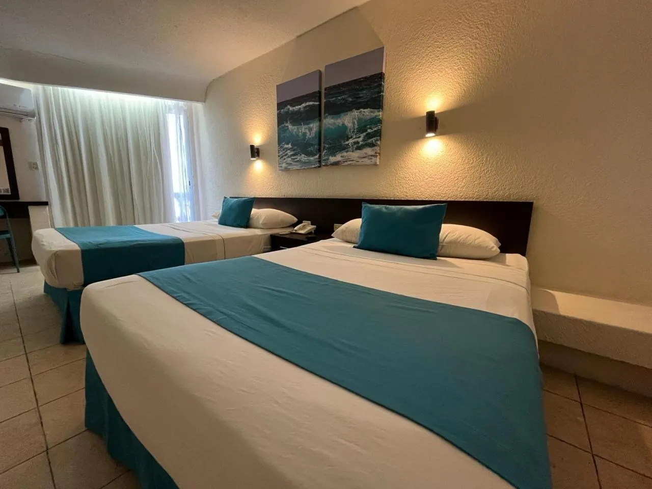 Bed in Howard Johnson by Wyndham Veracruz